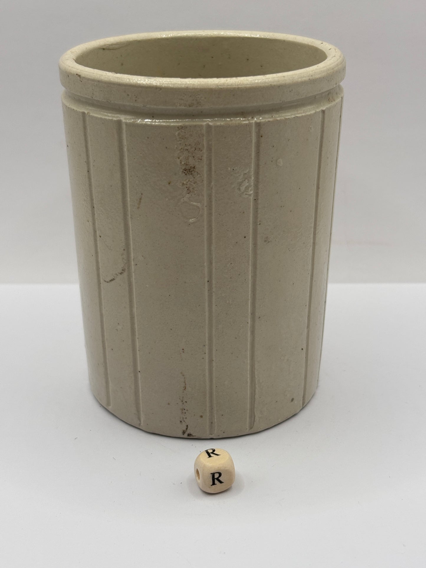 Old 1lb ribbed stoneware jam pot (R) Hartleys