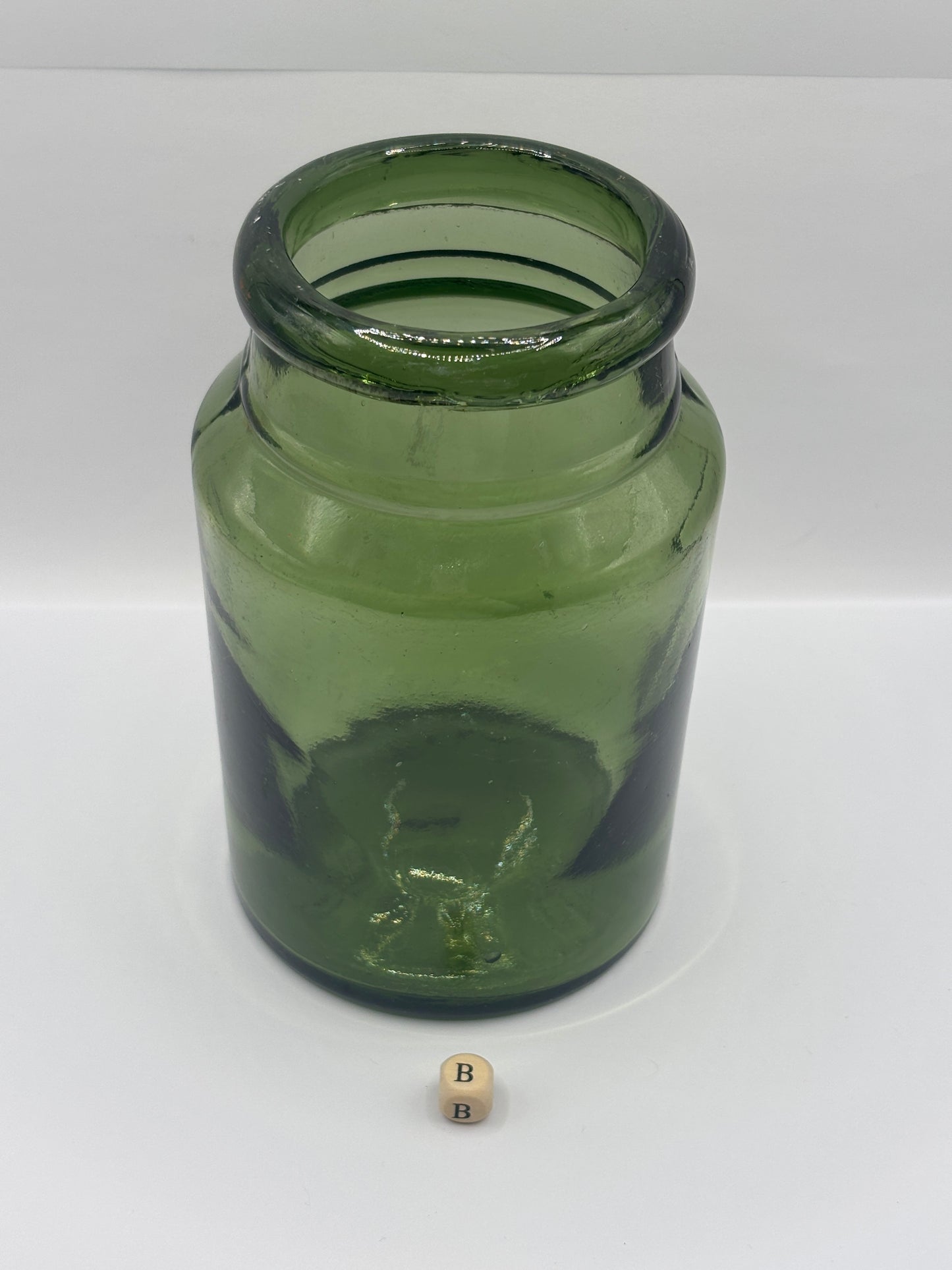 Old 2lb dark green glass pickle jar, rolled top (B) unusual colour