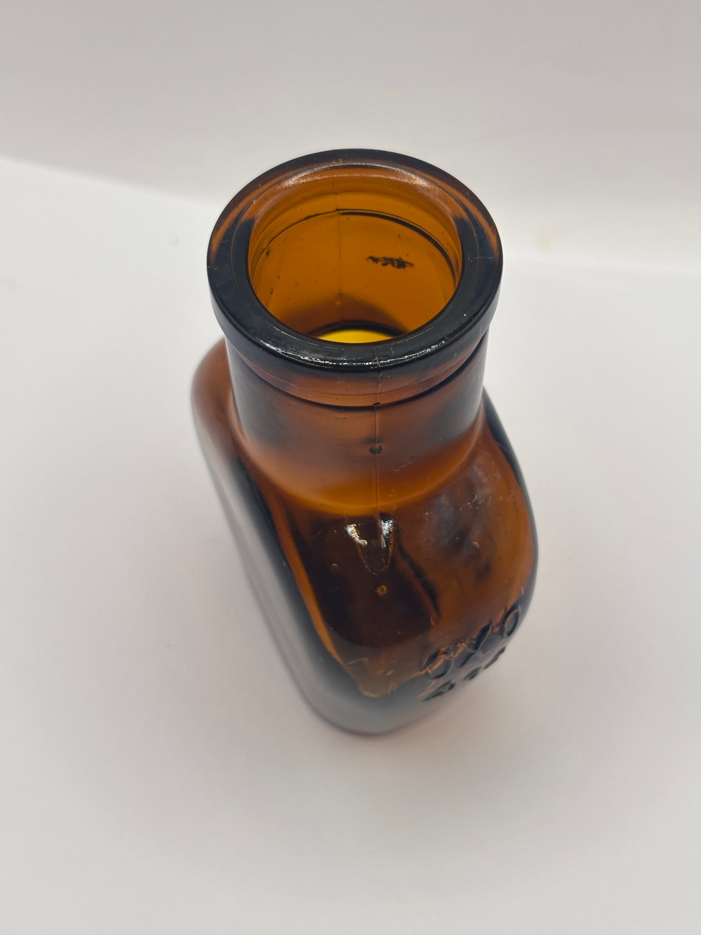 old amber glass OXO bottle 4oz