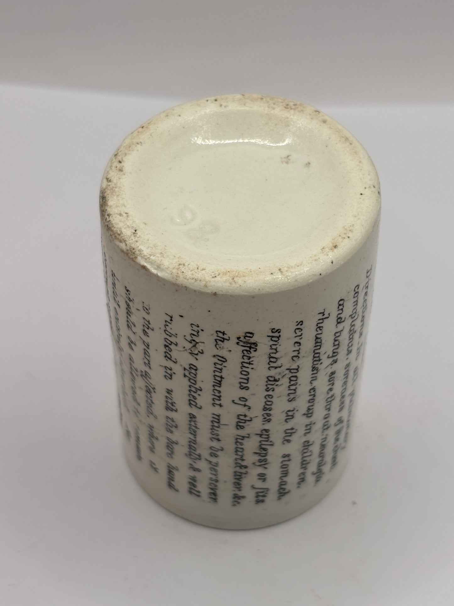 Old advertising ointment pot, Natures herbal ointment 7cms