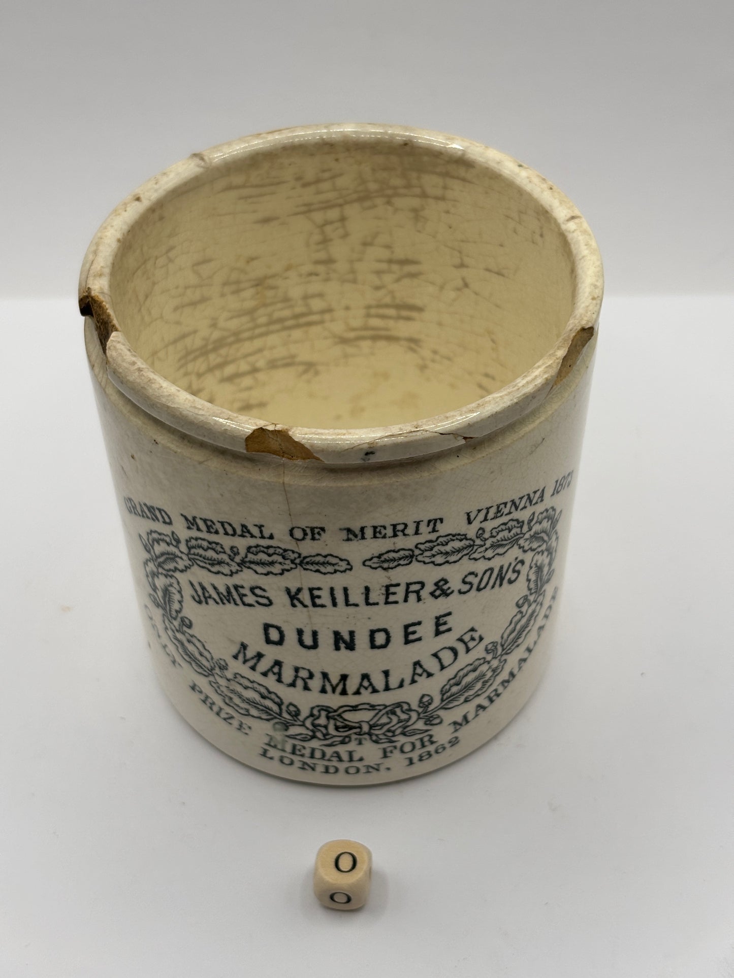 Old 1lb James Keiller Dundee marmalade jar (o) damaged