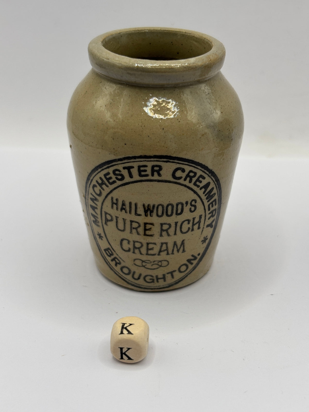 Old advertising cream pot, Hailwoods rich cream (k)