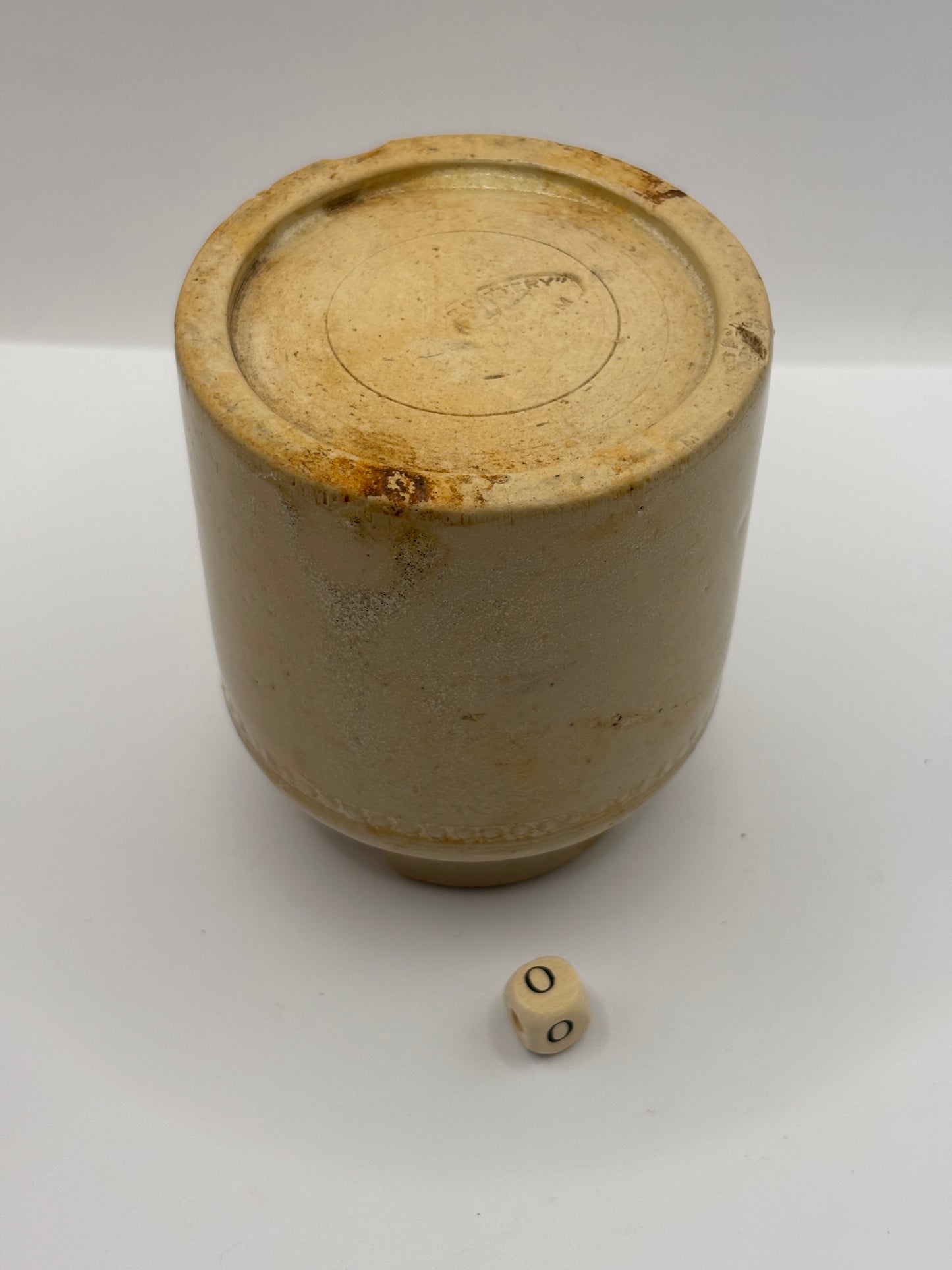 Old plain stoneware caviar pot (o)