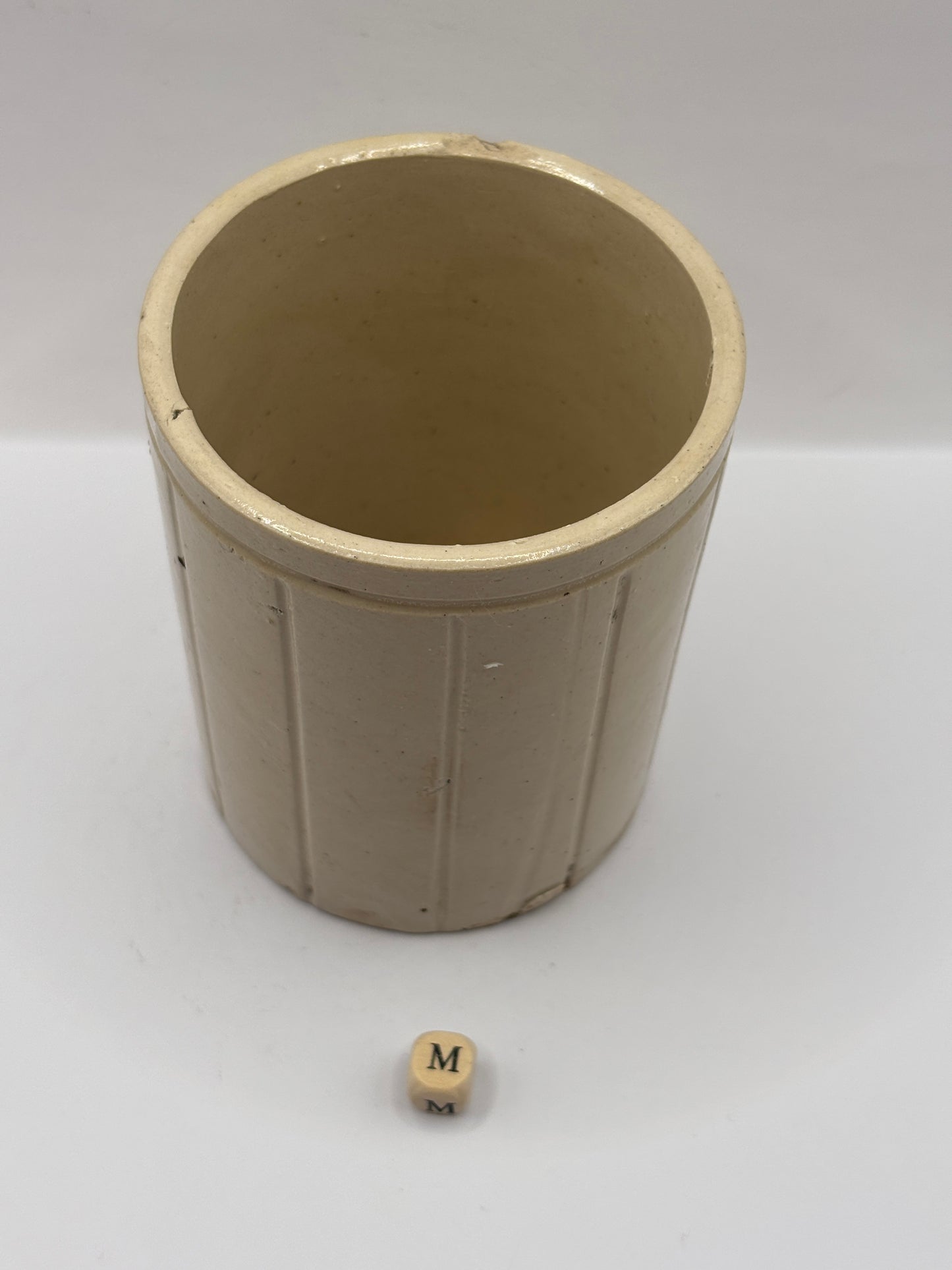 Old 1lb ribbed stoneware jam pot (m)Hartleys