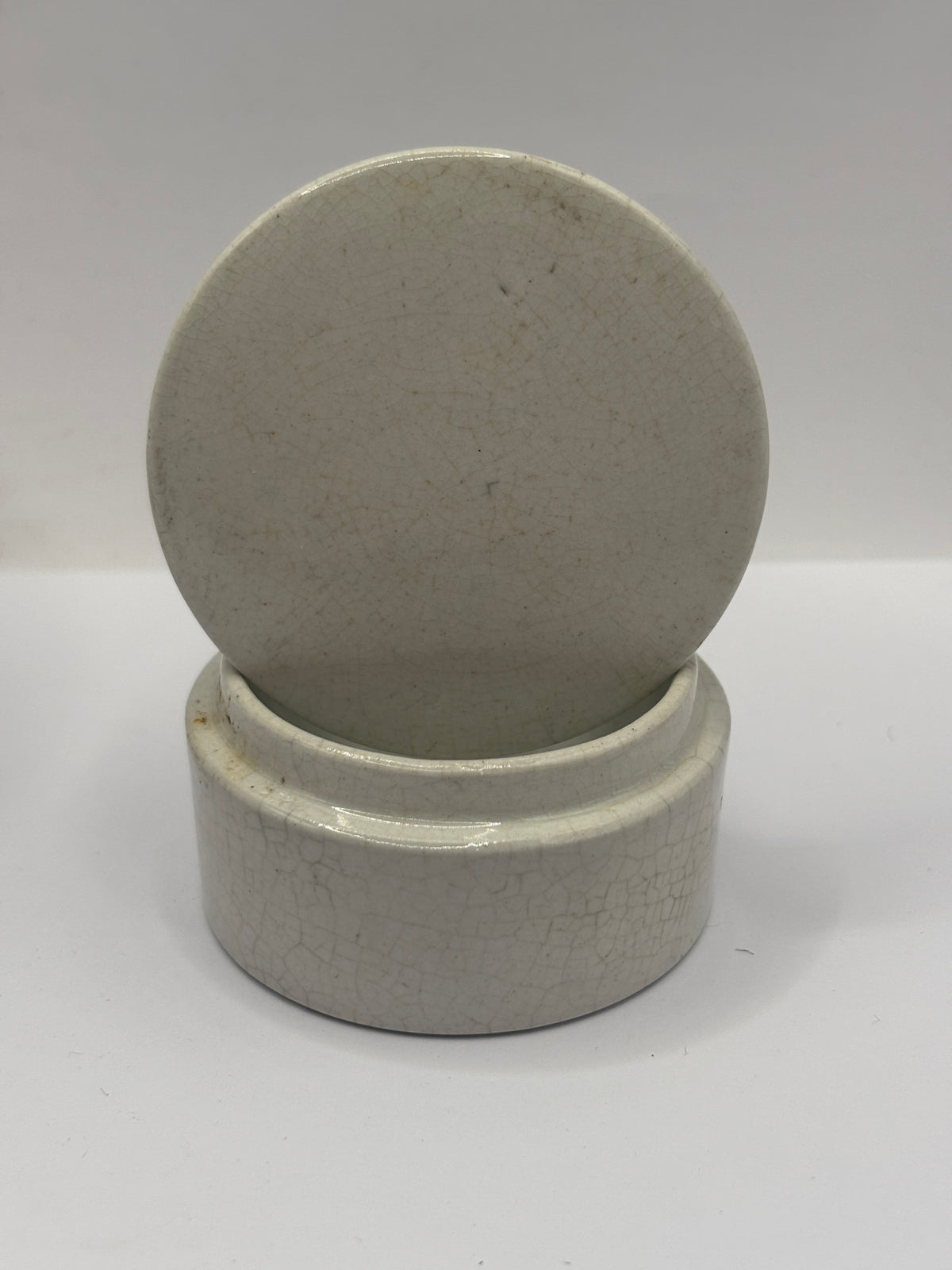 Old plain stoneware pot lid and base