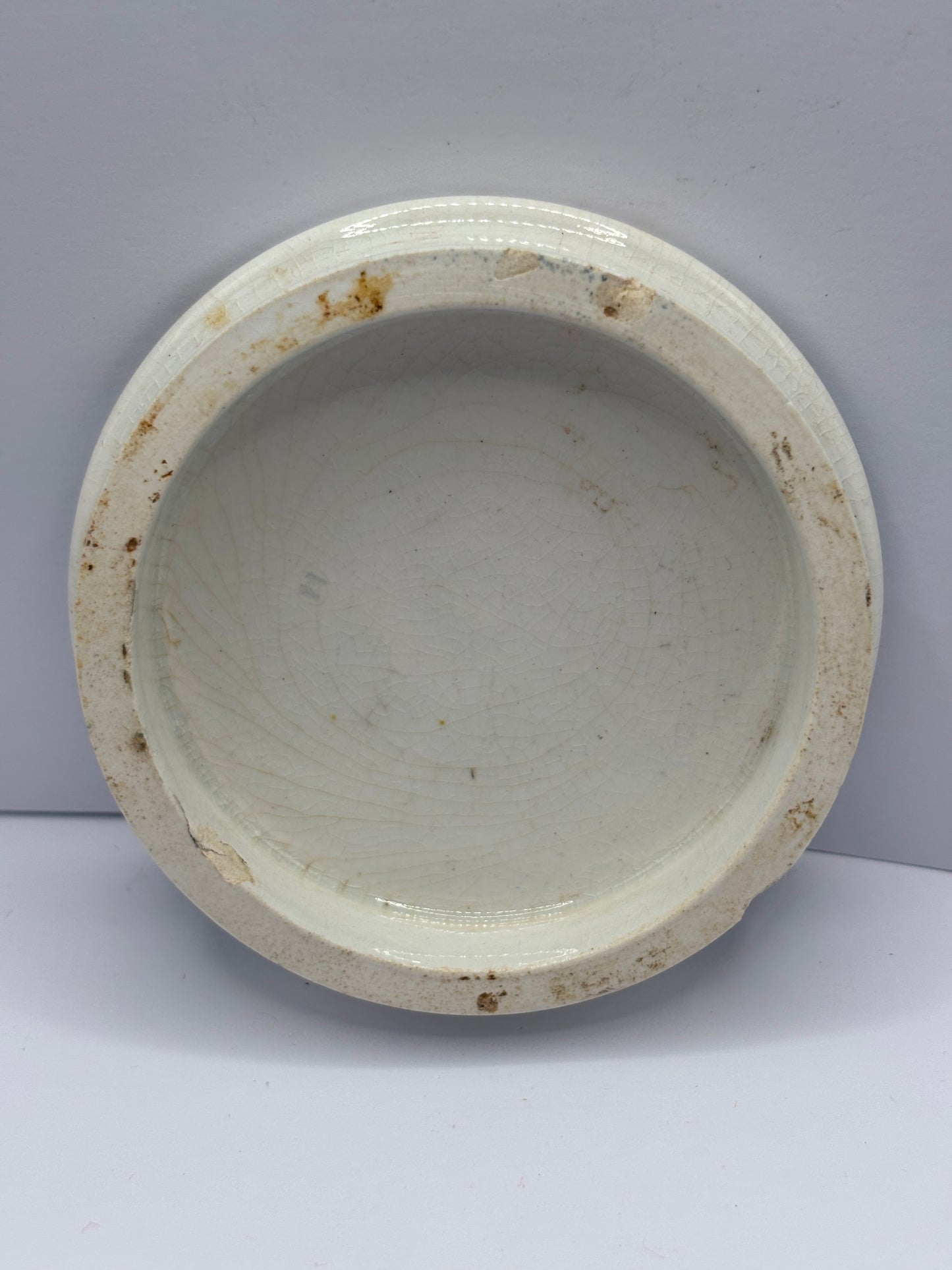 Old advertising lid, white rose toothpaste. Damaged