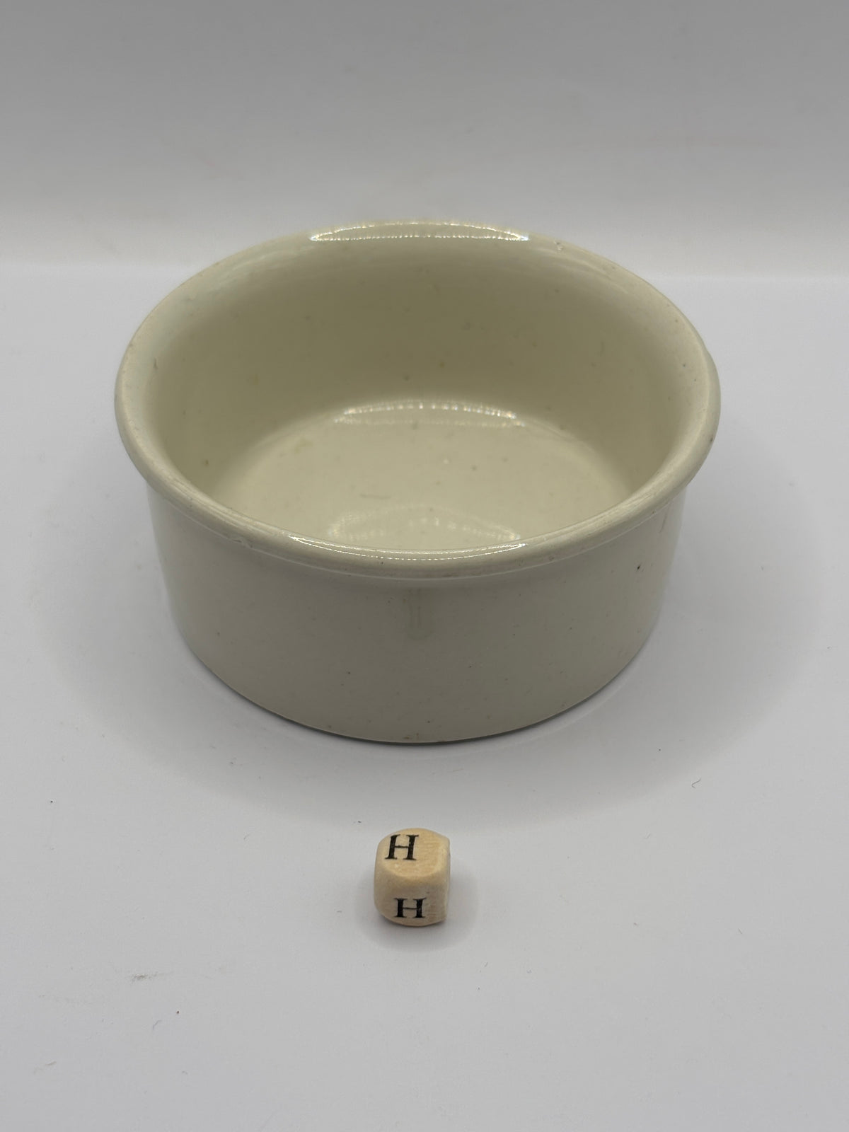 Old advertising meat paste pot, Plumtree home potted meats (H)