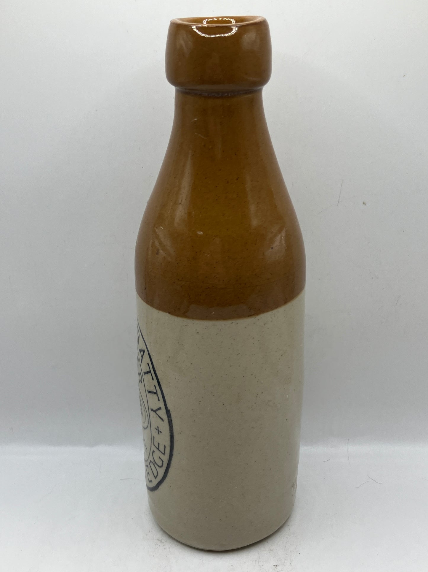 Hirst & Batty ginger beer bottle, Liversedge