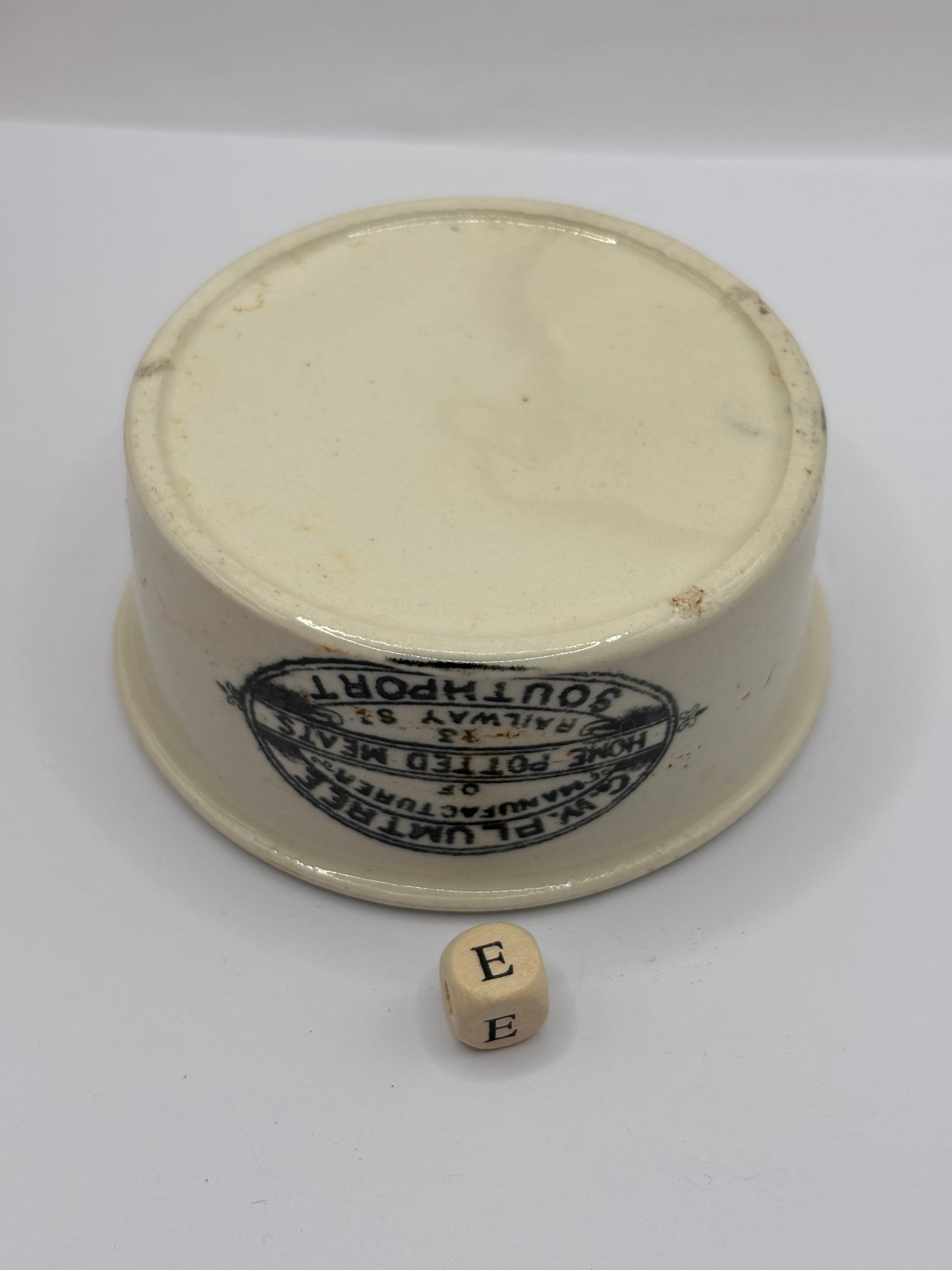 Old Plumtree advertising meat paste pot (E)