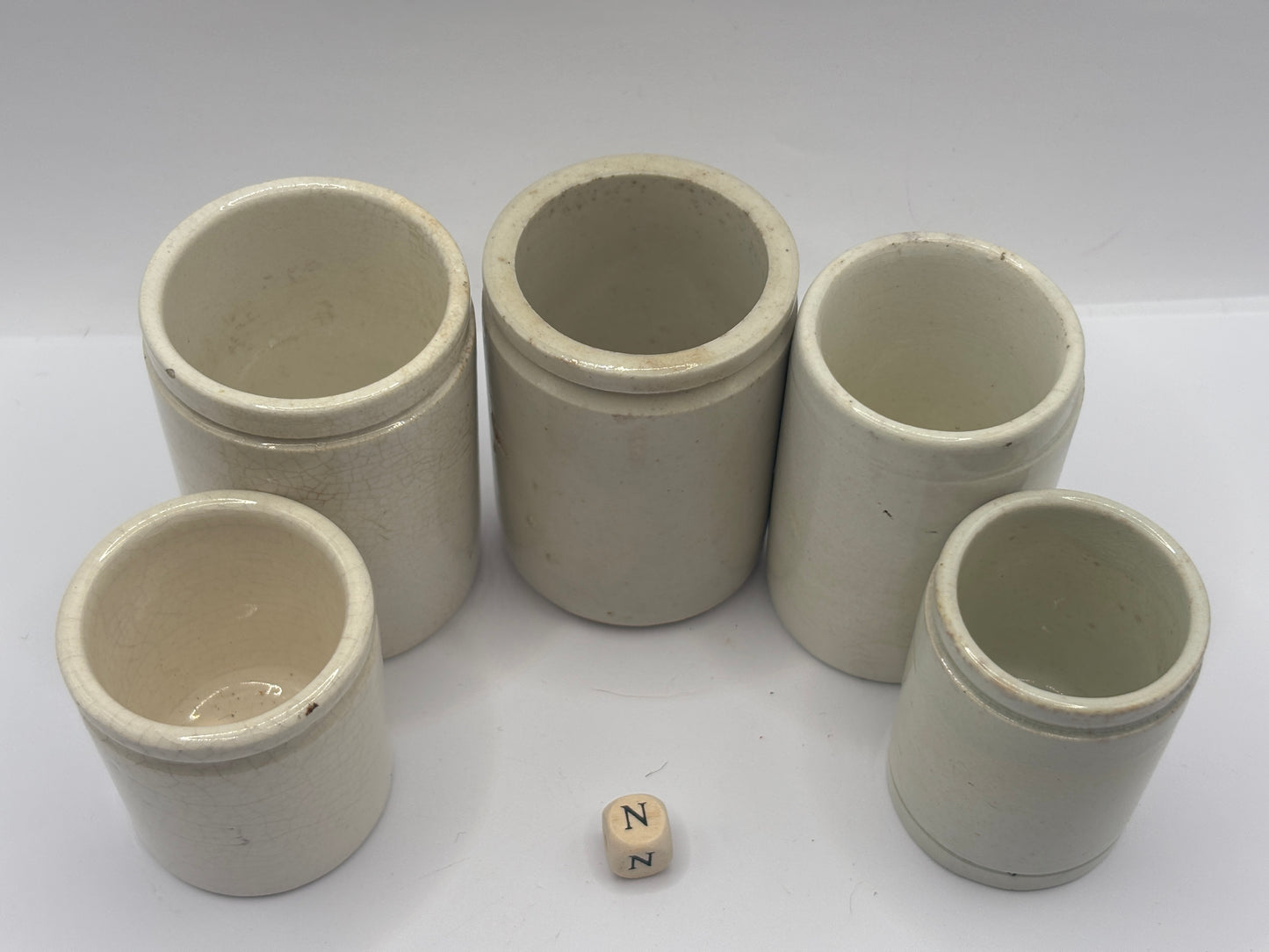 5 old stoneware jars & pots (N)