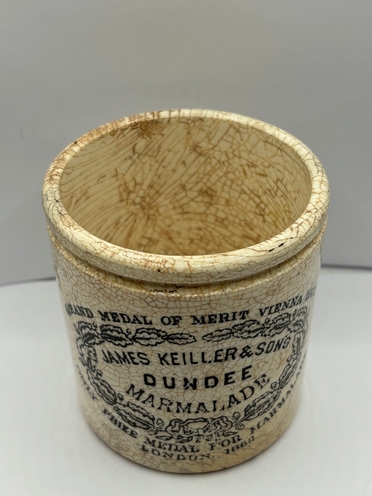 1lb James Keiller Dundee marmalade, stained & crazed