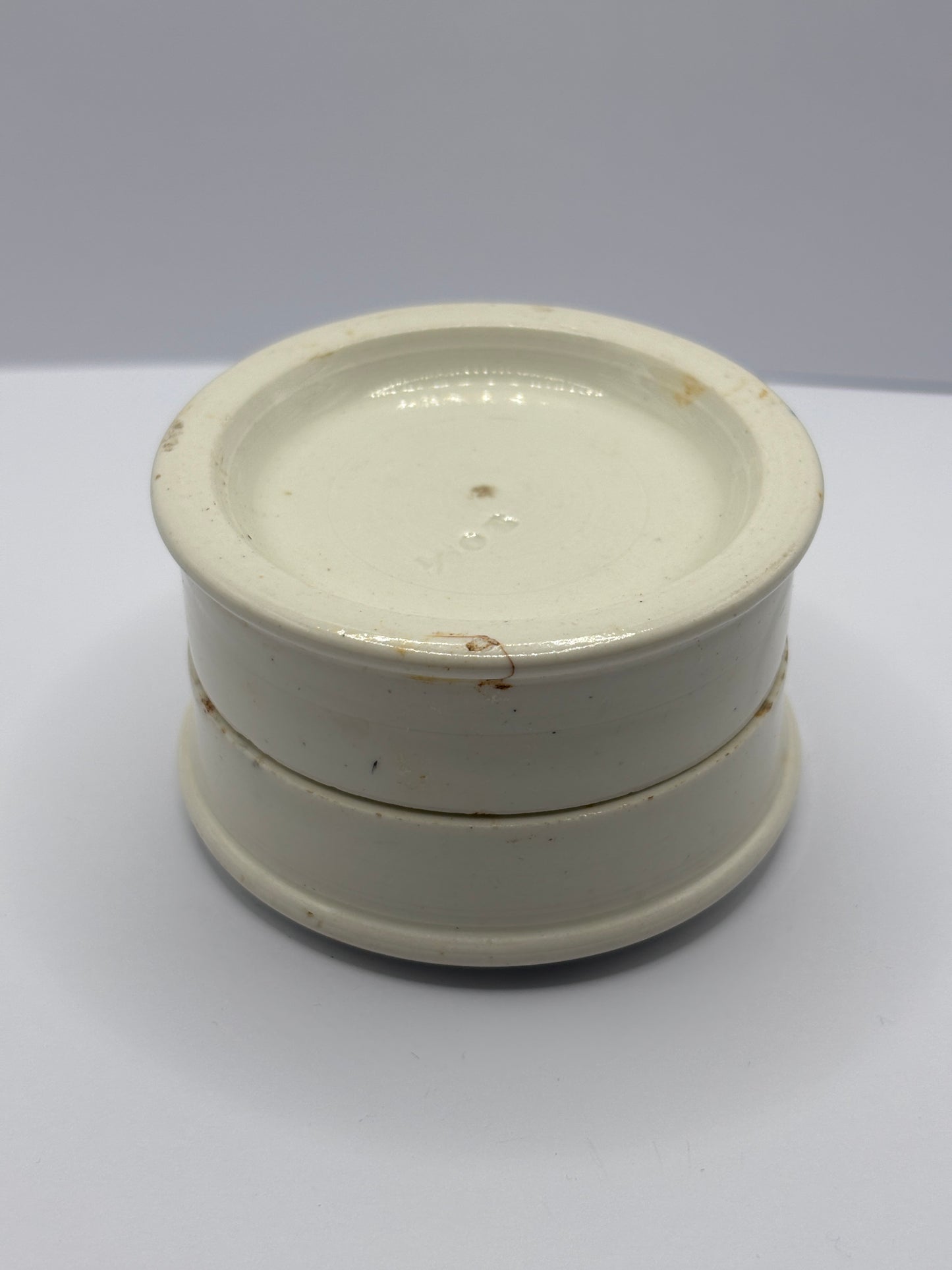 Old Woods advertising pot lid and base