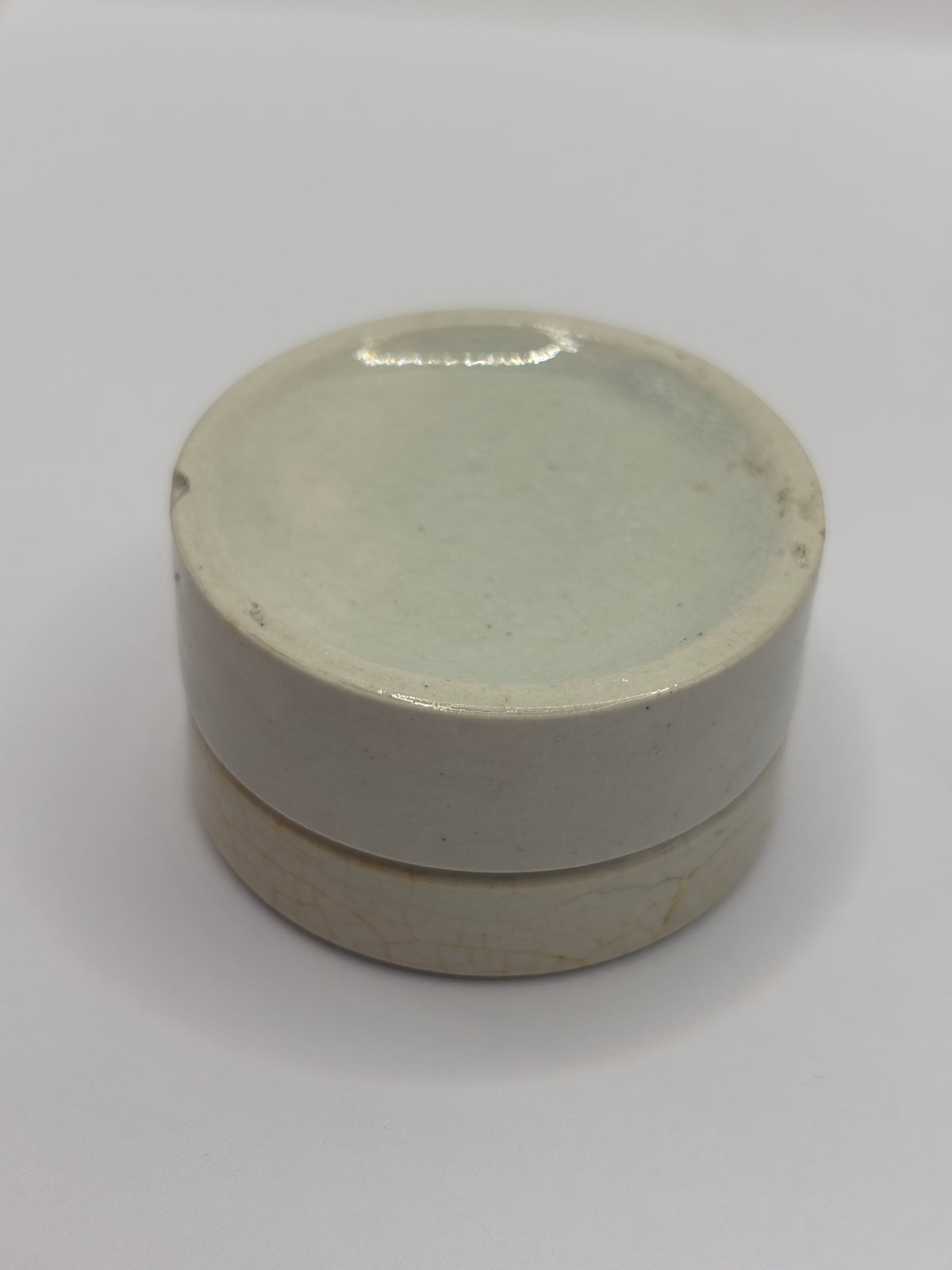 Old mini plain stoneware pot lid and base