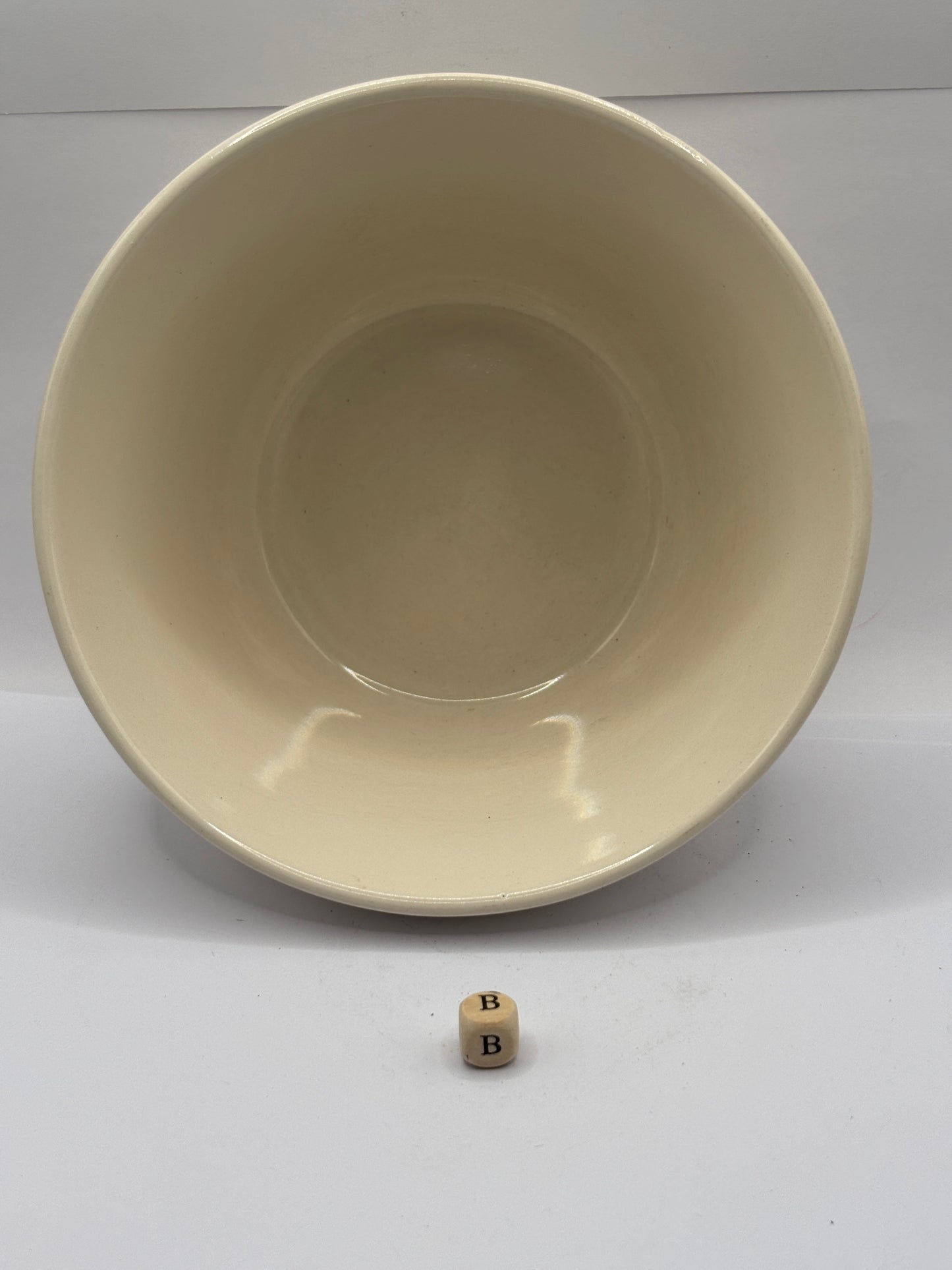 vintage pudding bowl (B)