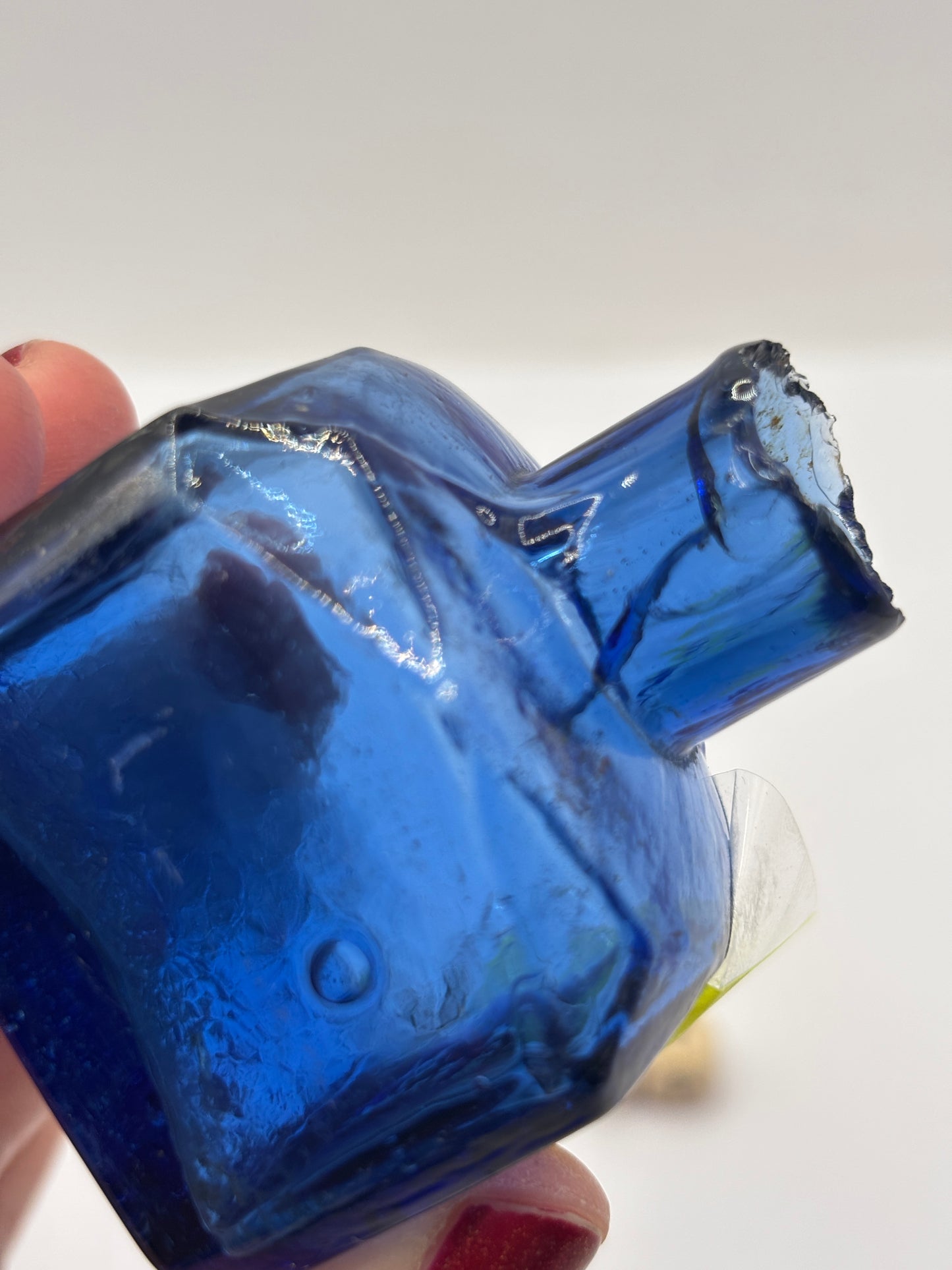 Old blue glass ink bottle, inkwell, penny ink (DP) DAMAGED