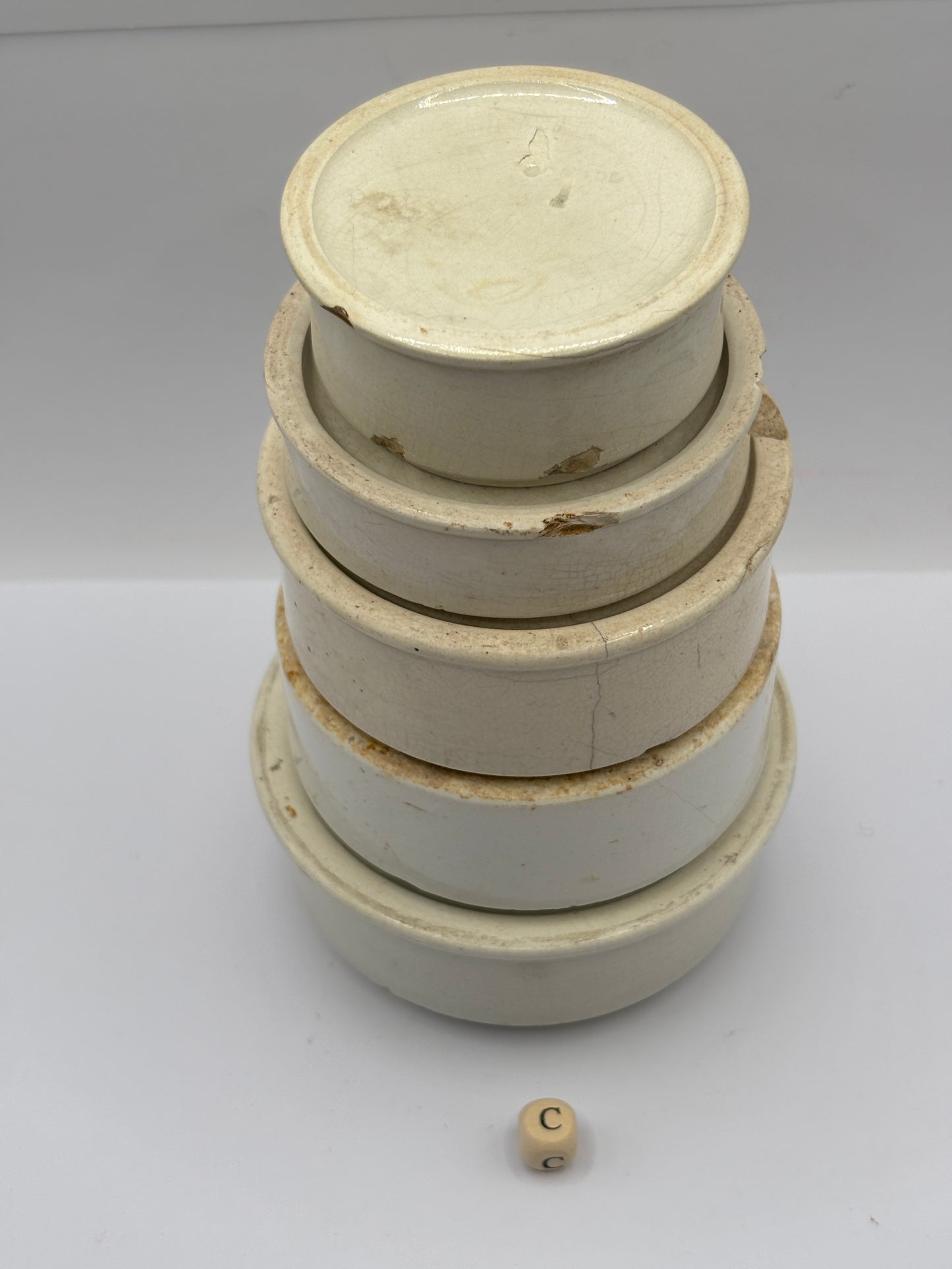 5 old stoneware bases, stackers (c) damages
