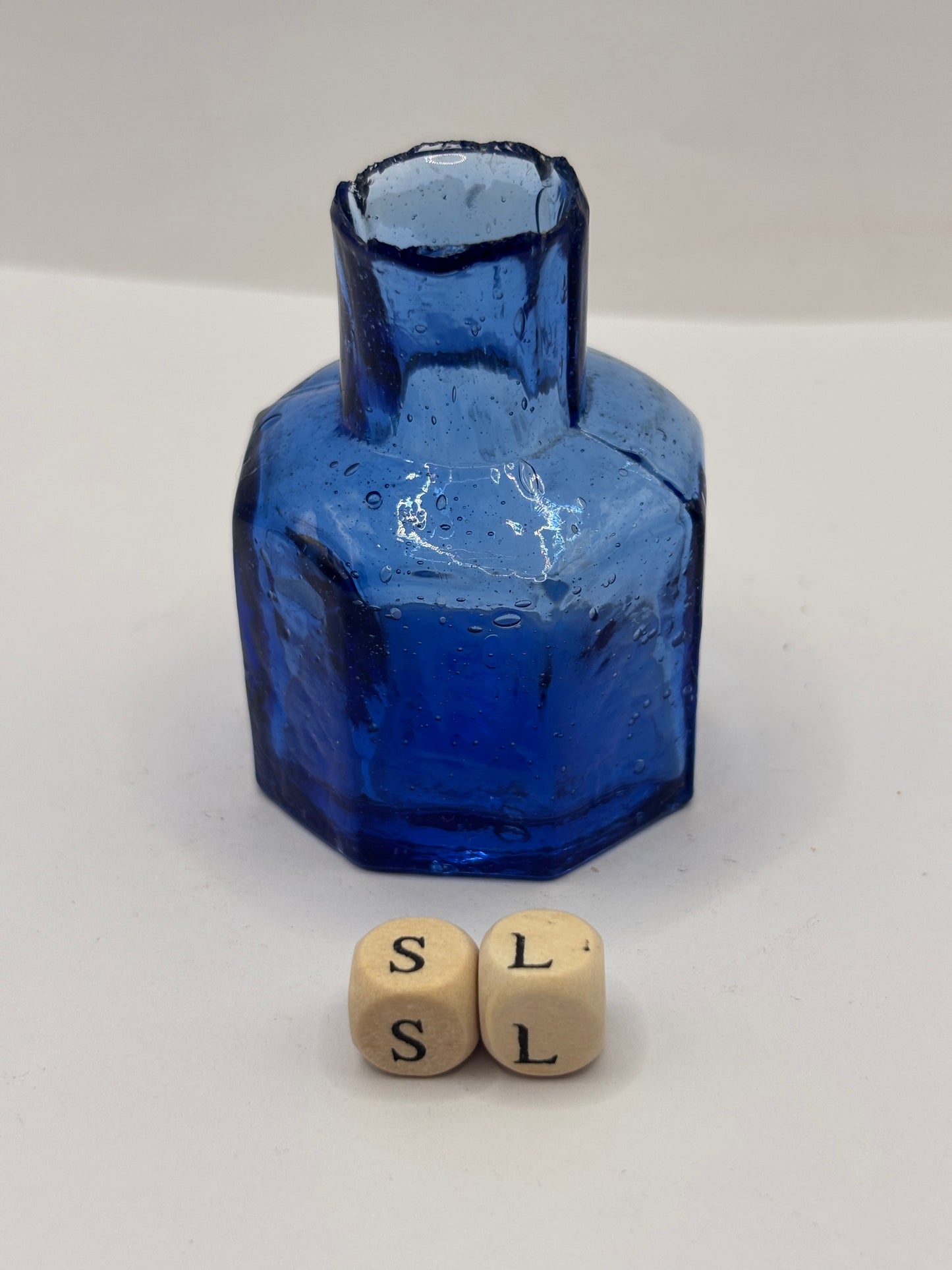 Old blue glass ink bottle, inkwell, penny ink (SL)