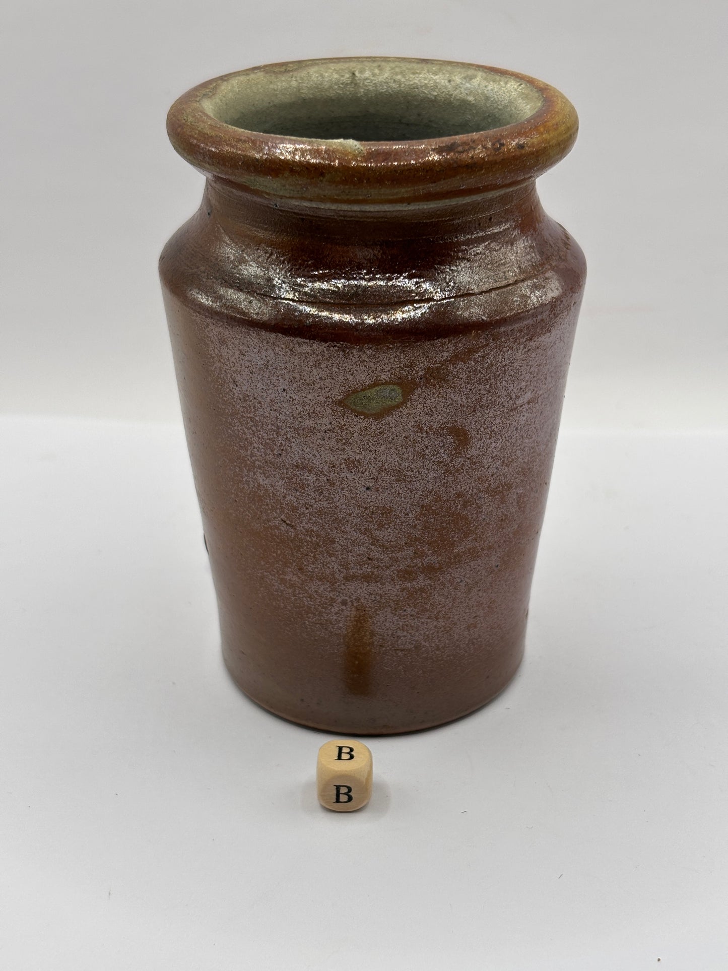 Old small brown stoneware jar (B) 11cms