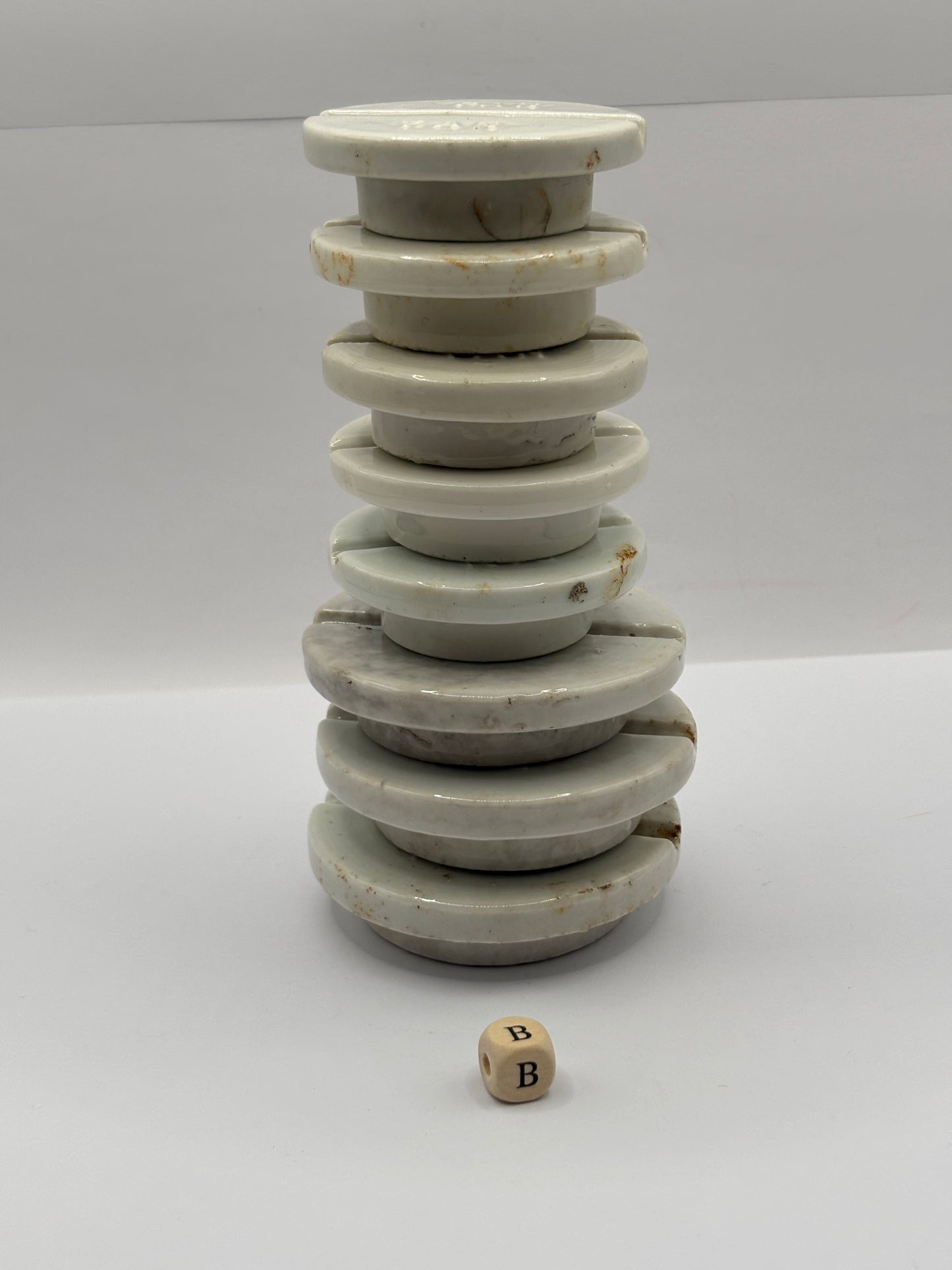 8 stoneware lids, stacking lids