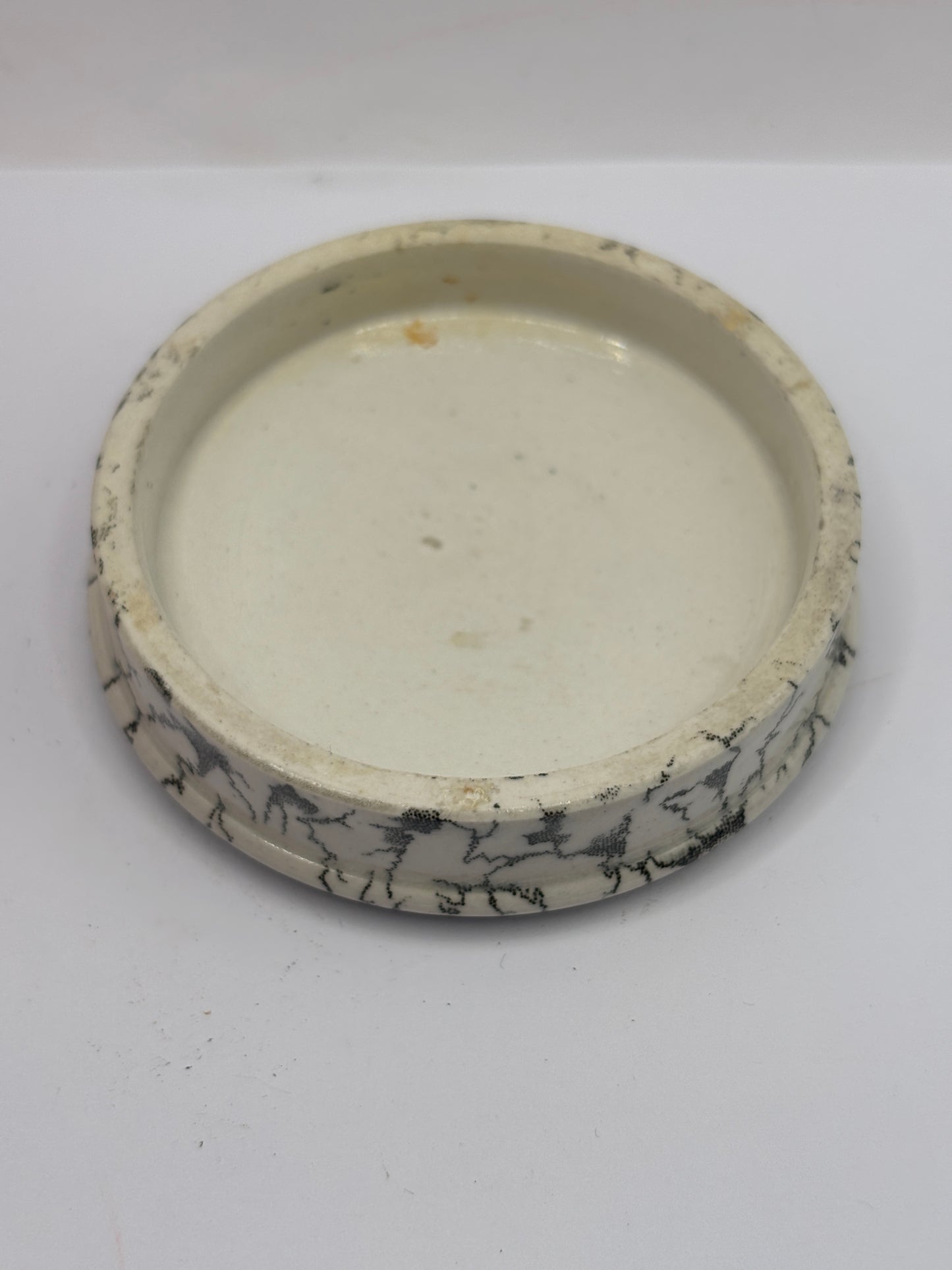 Old advertising lid, Jewsbury & brown oriental tooth paste