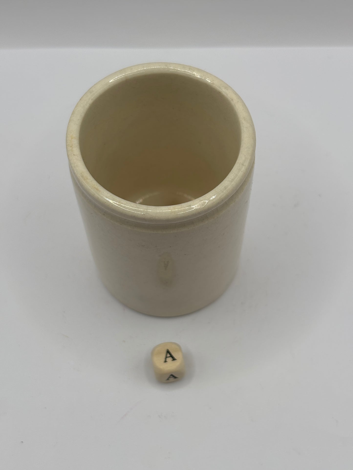 Old chunky stoneware pot (a)
