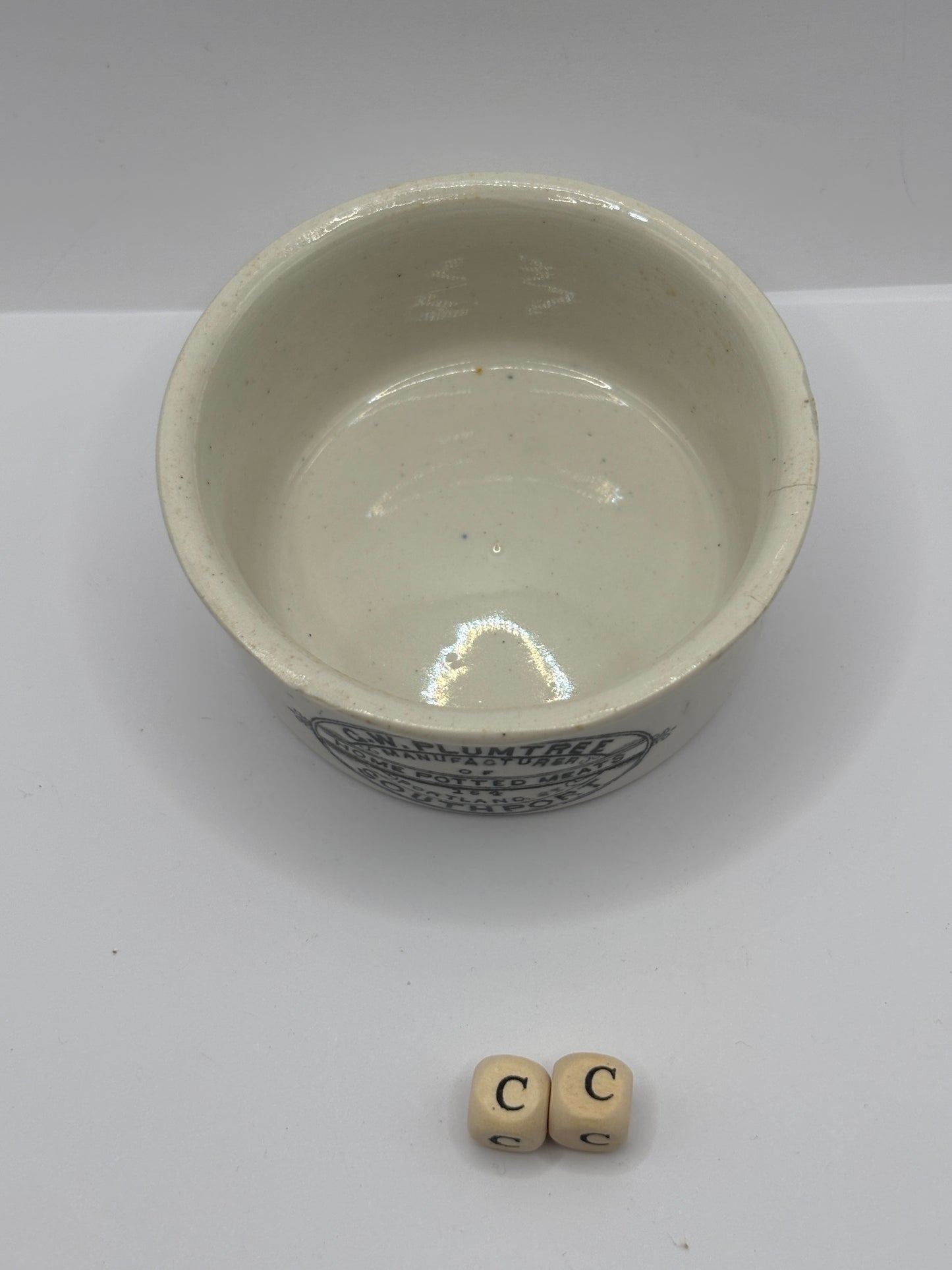 Old Plumtree advertising meat paste pot (CC)