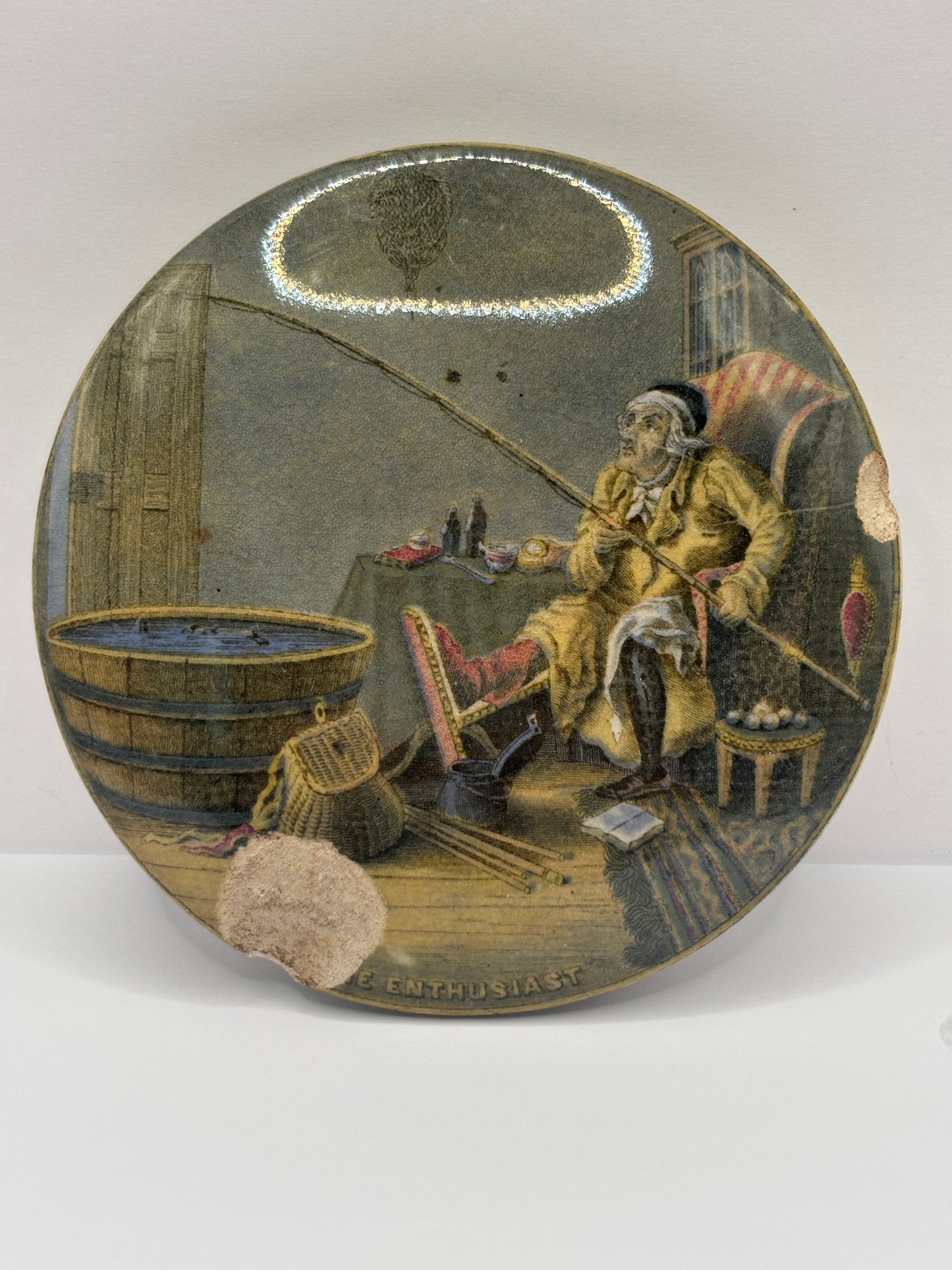 Old pratt ware lid. The enthusiast. Damaged