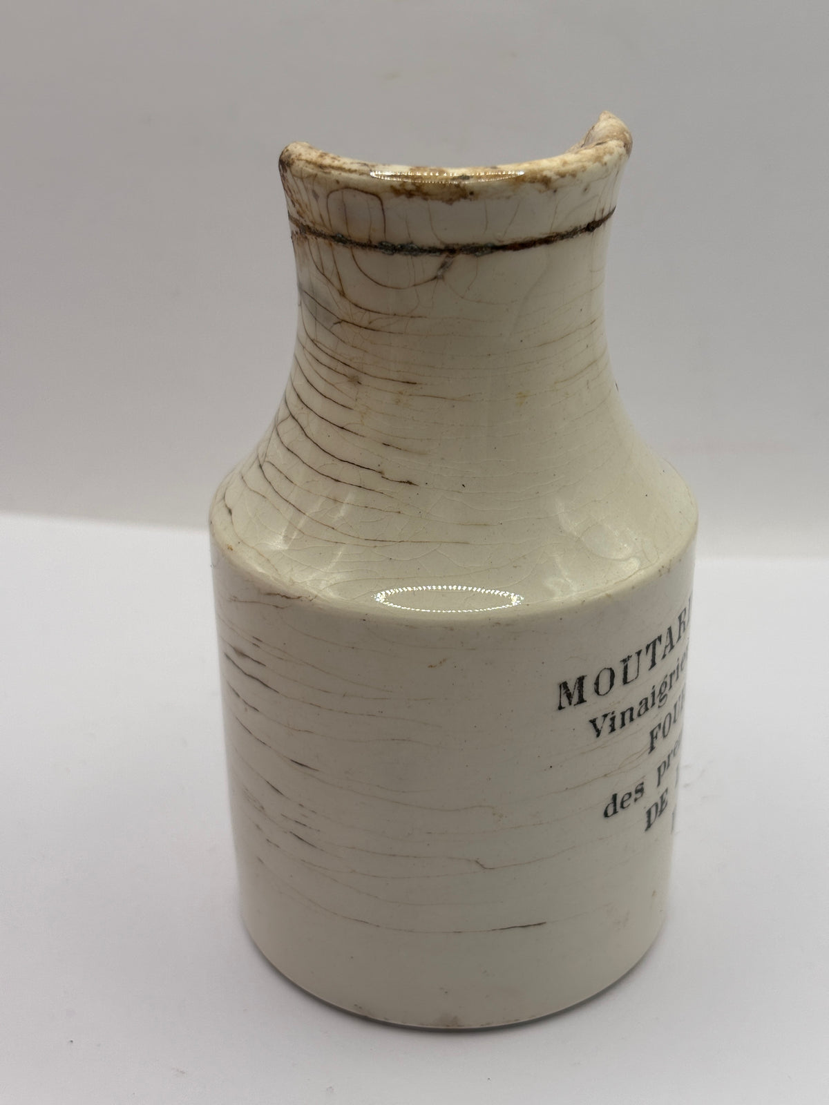 Old stoneware french mustard jar, moutarde de maille. Damaged