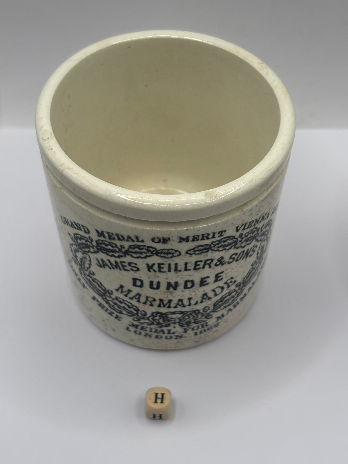 Old 1lb stoneware marmalade pot, James Keiller Dundee marmalade (H)