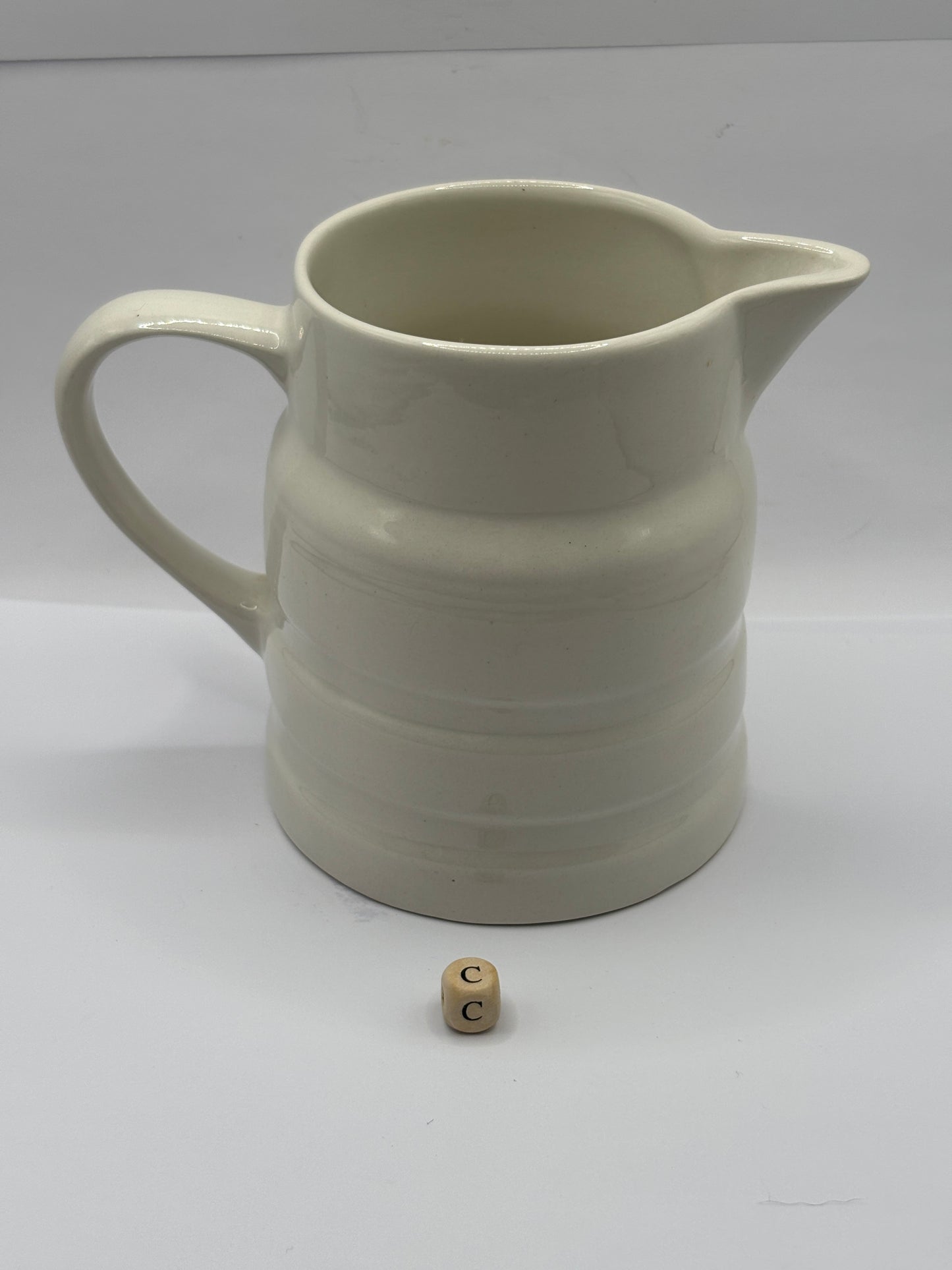 White vintage stoneware jug (c)