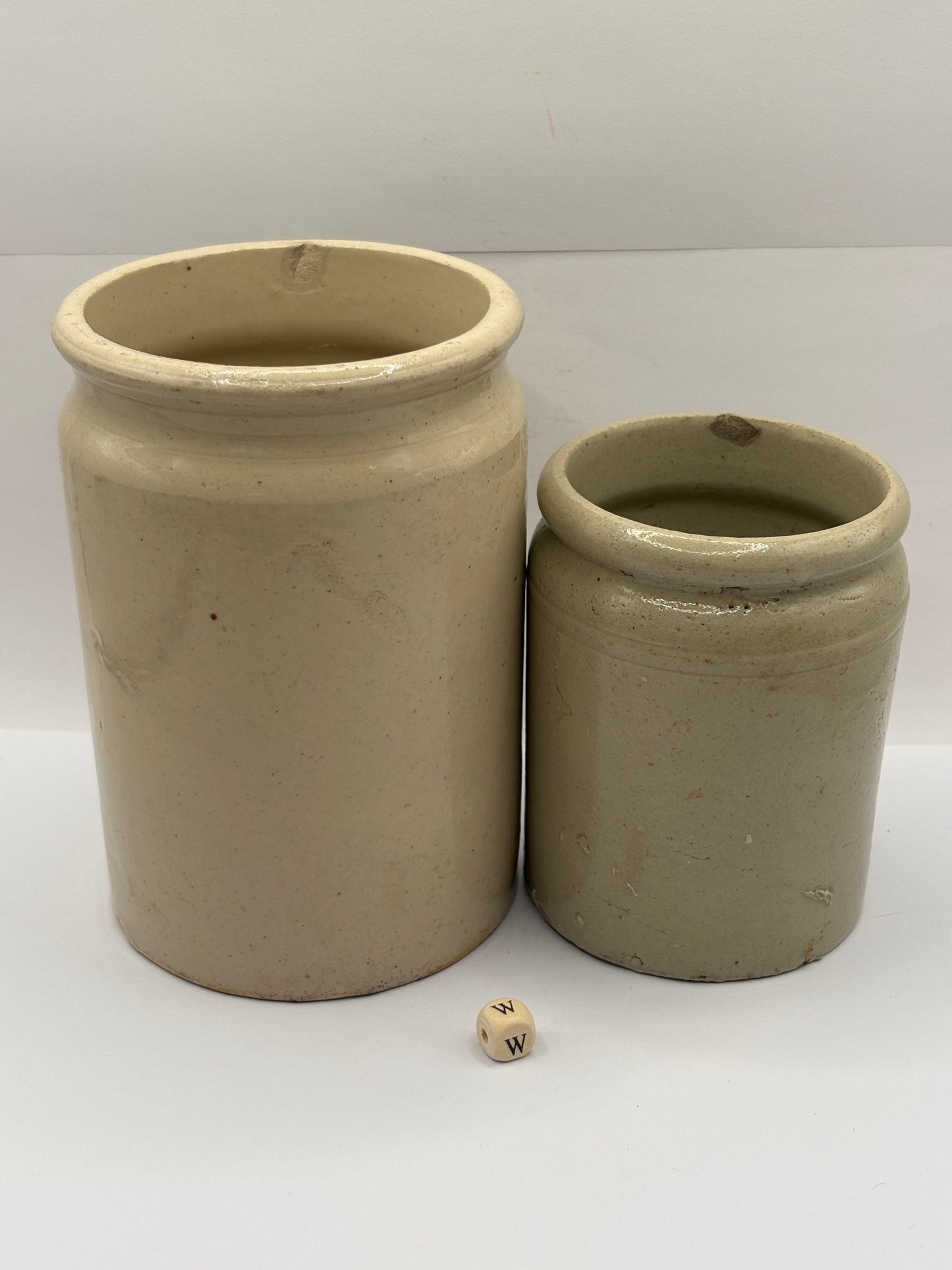 Old 2lb & 1lb rolled top stoneware jam pots (W)