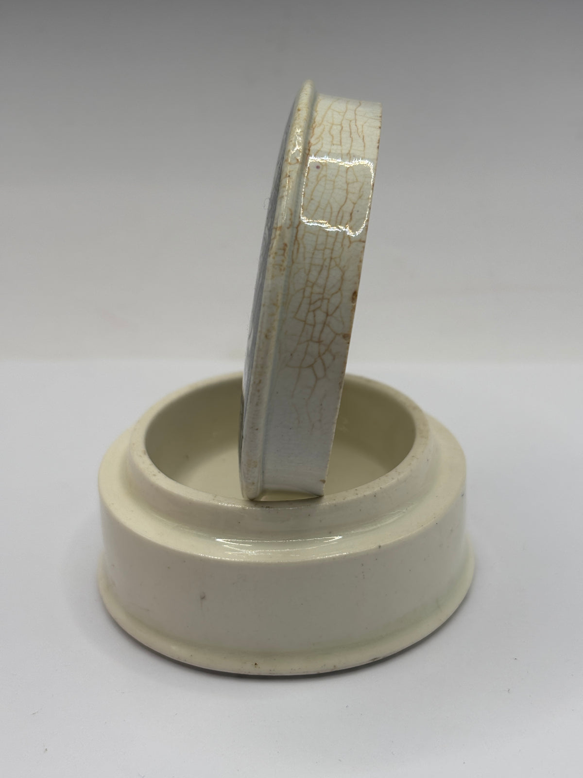 Old advertising lid and base, cold cream