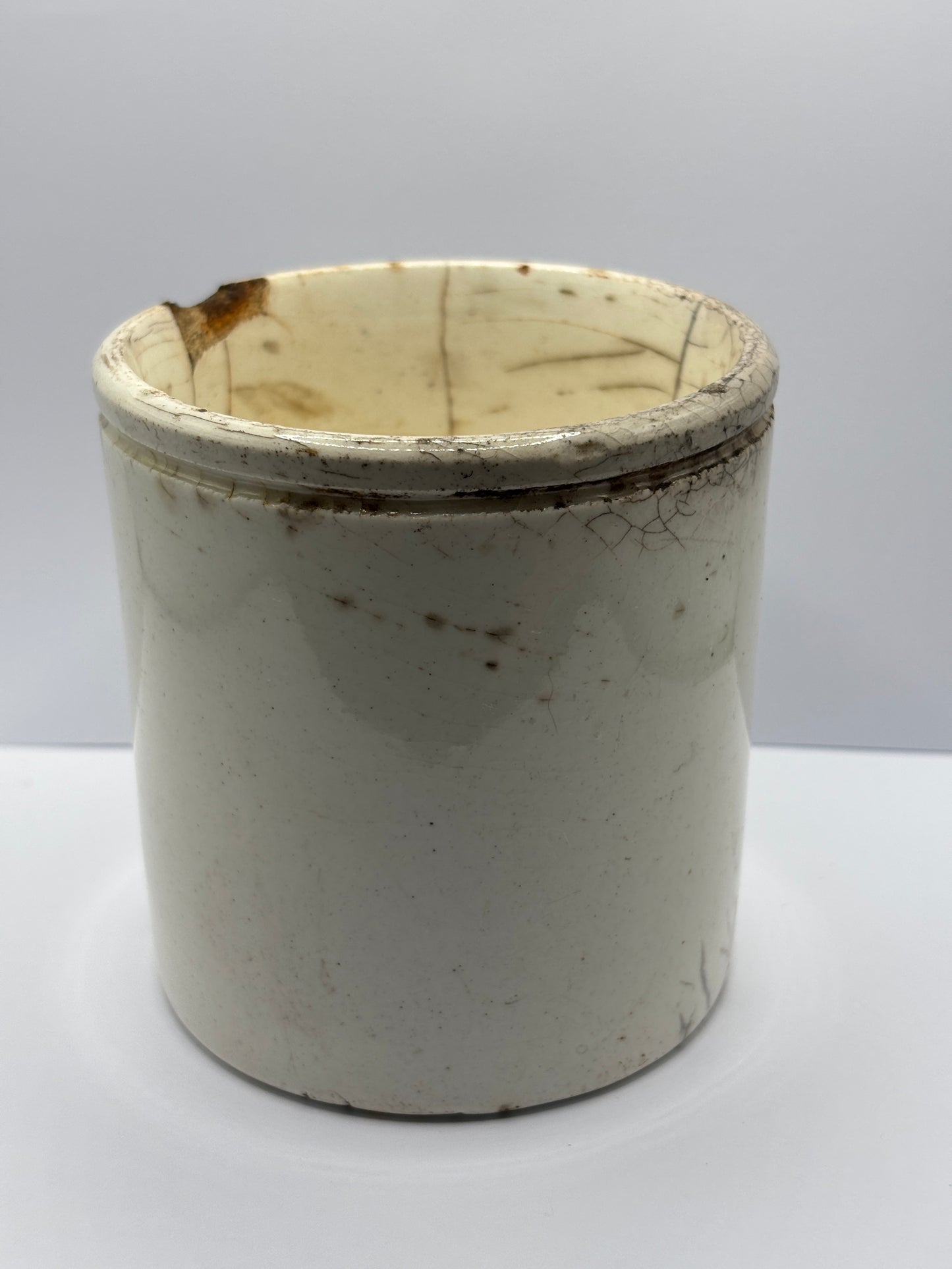 Old 1lb James Keiller Dundee marmalade jar. Damaged