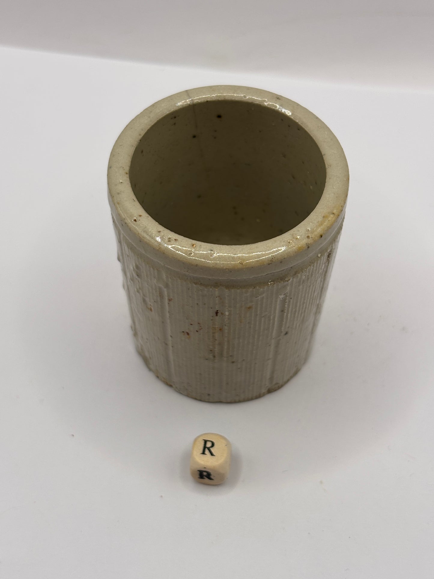 Old mini ribbed stoneware jam pot (R)