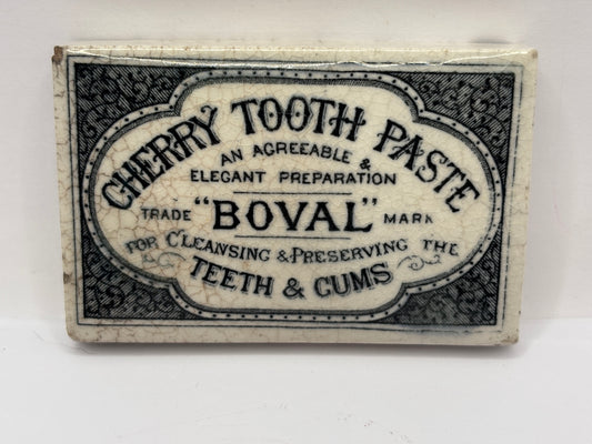 Old advertising lid, Cherry Tooth Paste. Boval. For the teeth and gums
