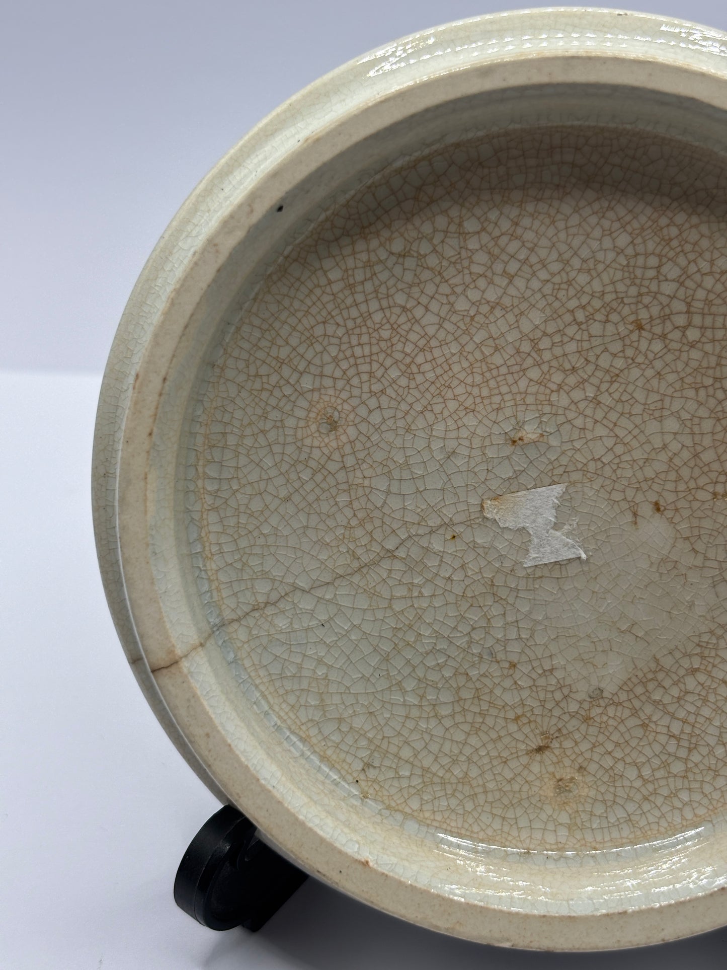 Rare Old Prattware lid, Strathfieldsaye the seat of The duke of wellington