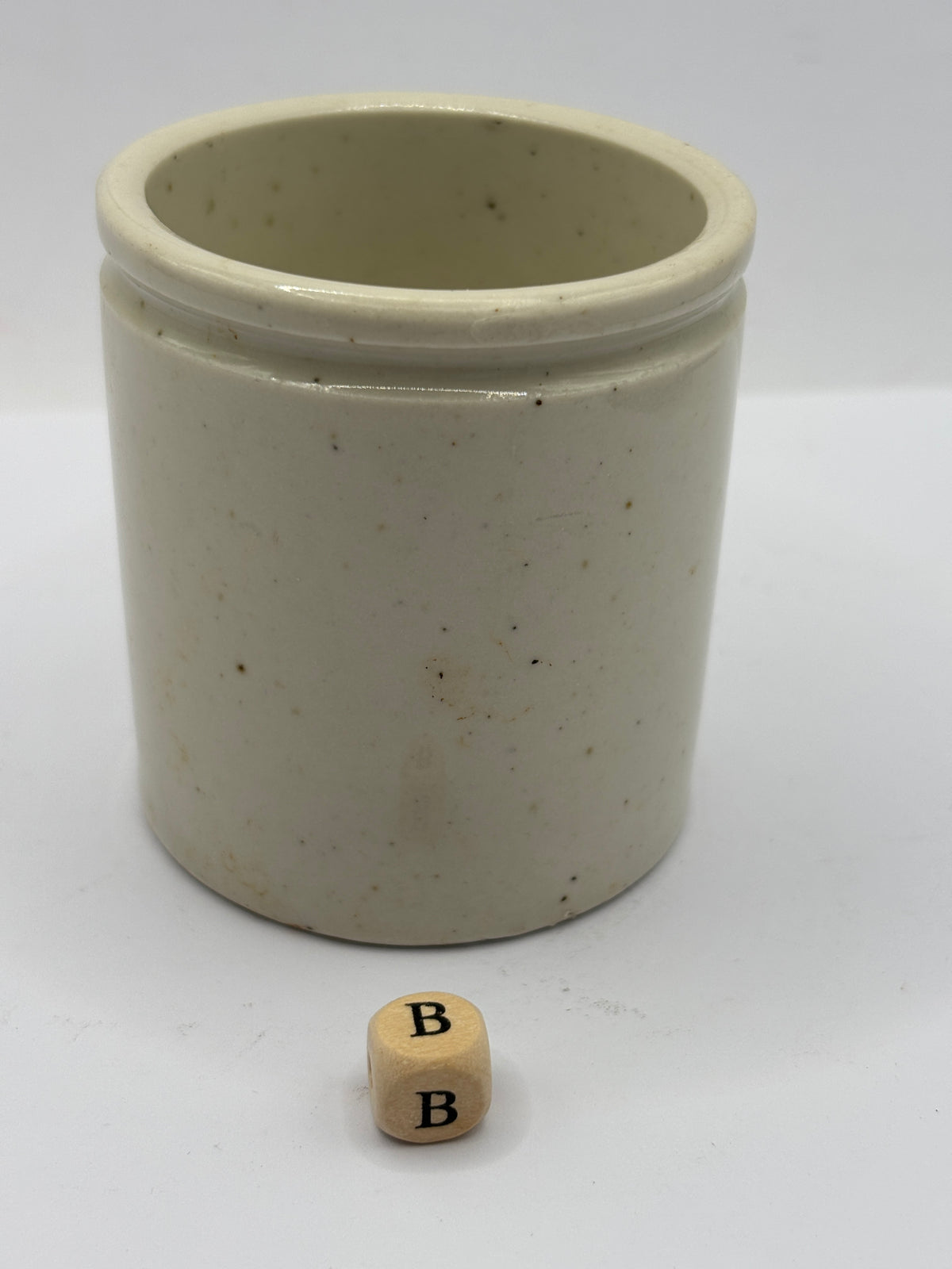 Old small chunky stoneware pot (B)