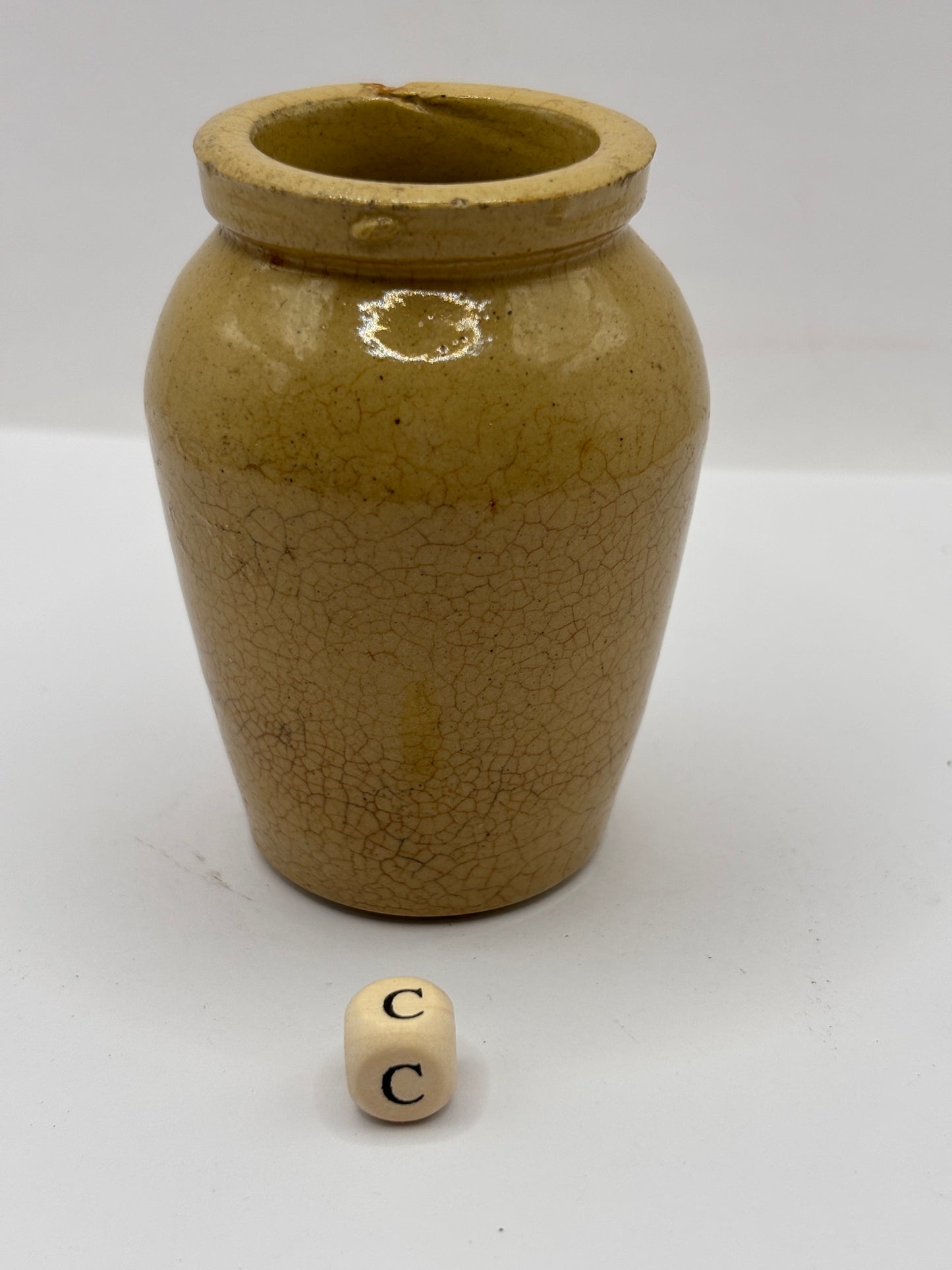 Old advertising cream pot, Manchester creamery Hailwoods cream (c) chipped