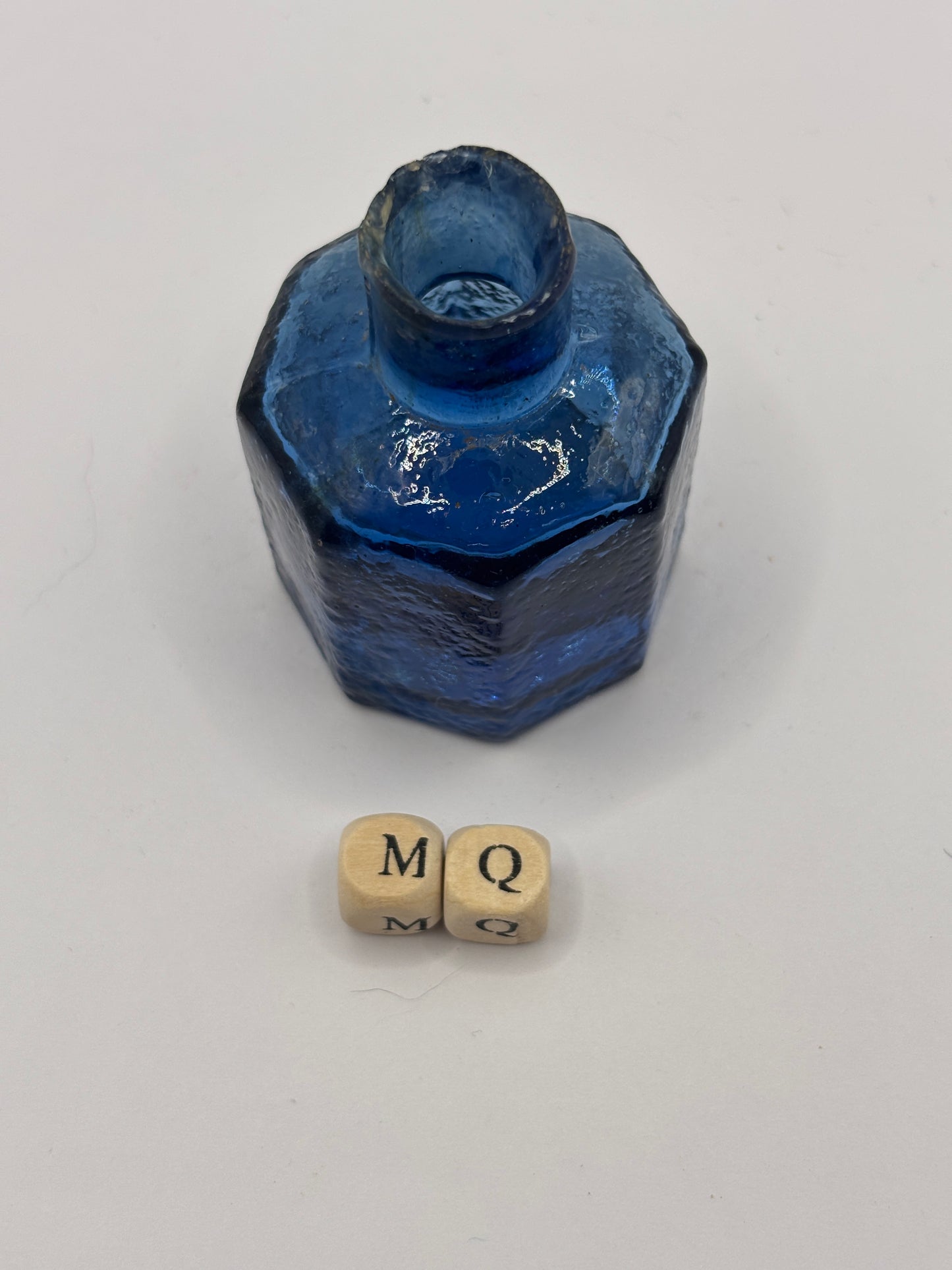 Old blue glass ink bottle, inkwell, penny ink (MQ)