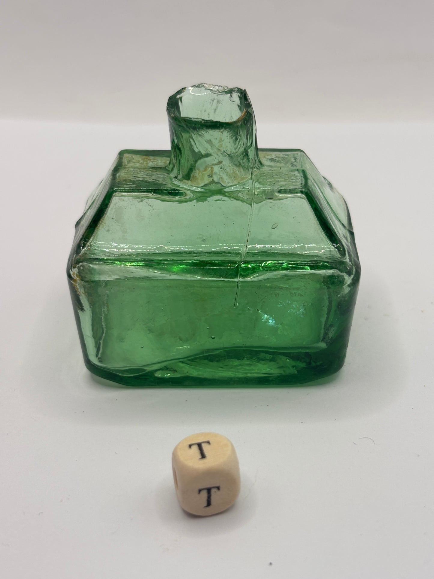 Old green glass boat ink, inkwell (T)