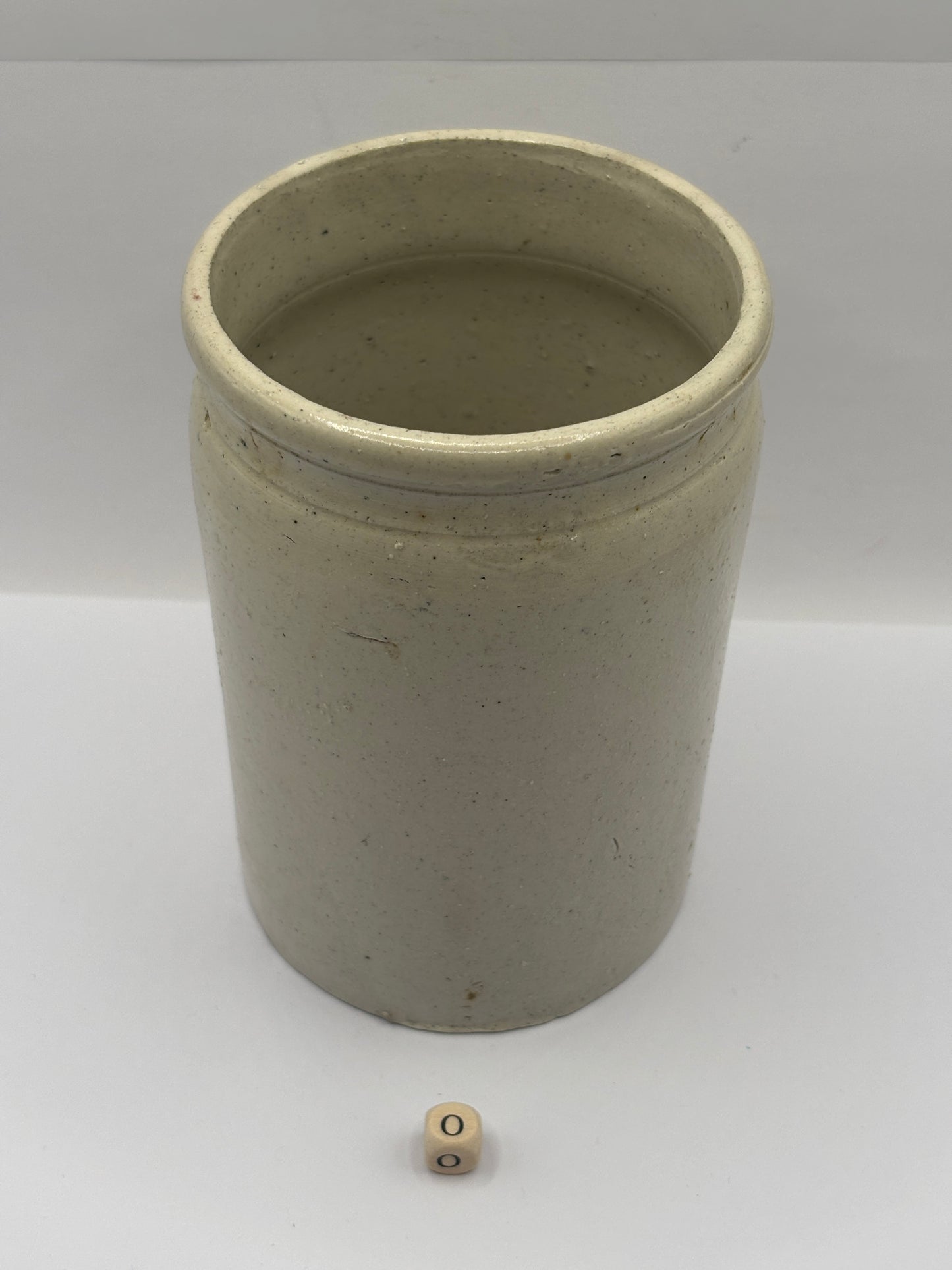 Old 2lb rolled top stoneware marmalade pot (o)