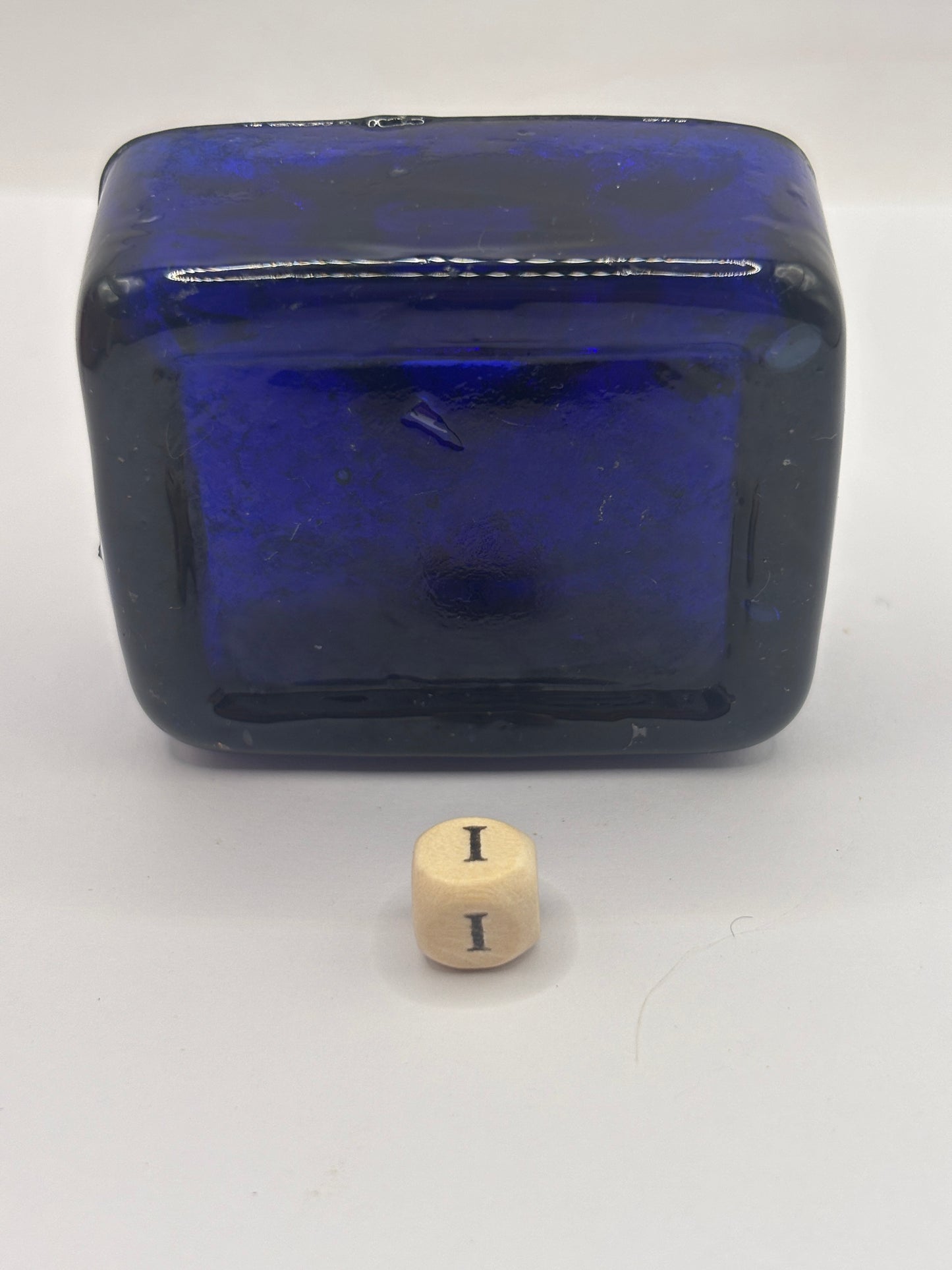 Old cobalt blue glass ink bottle, inkwell (i)