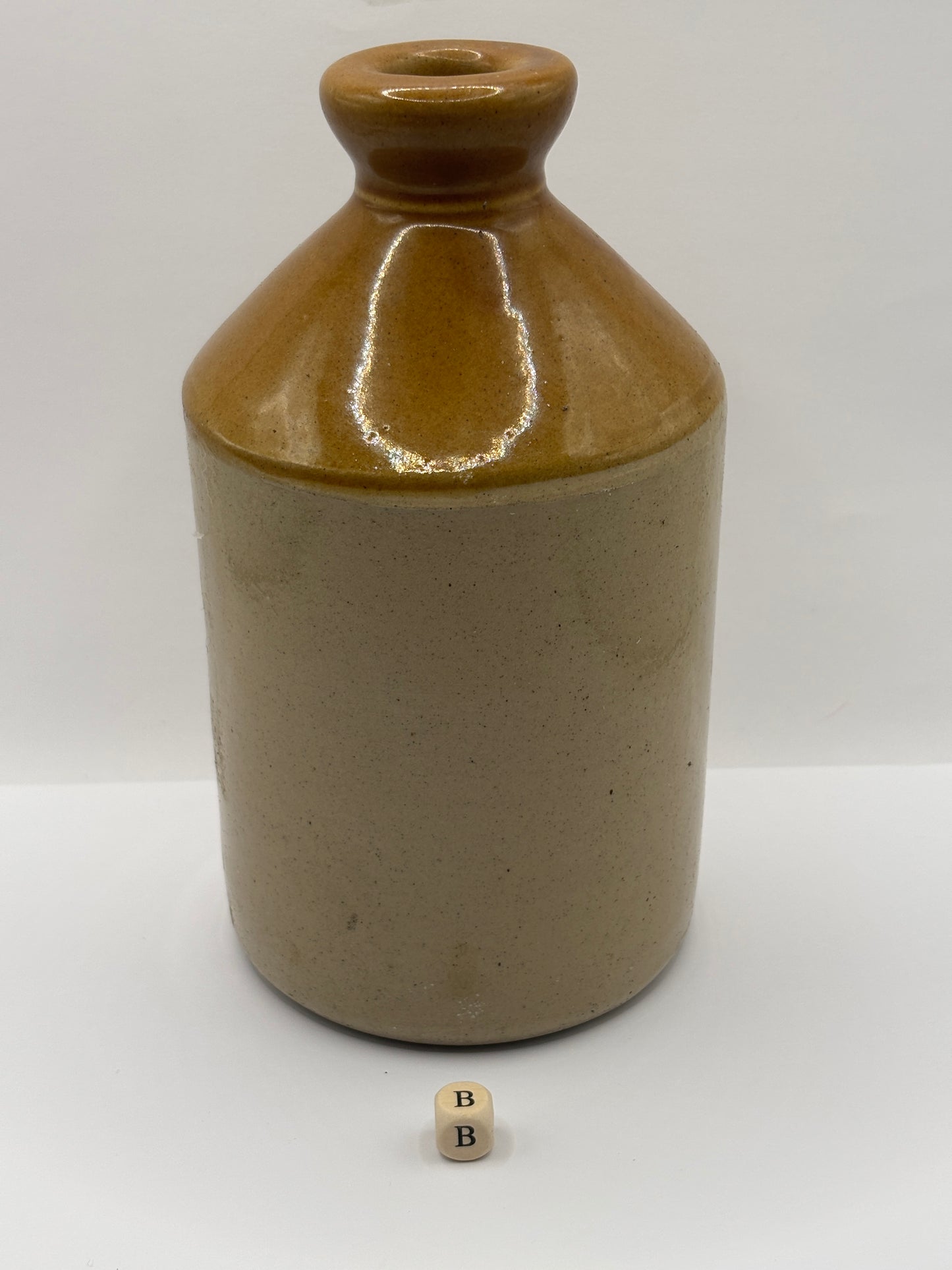 Old small stoneware flagon/jug (B) 17cms