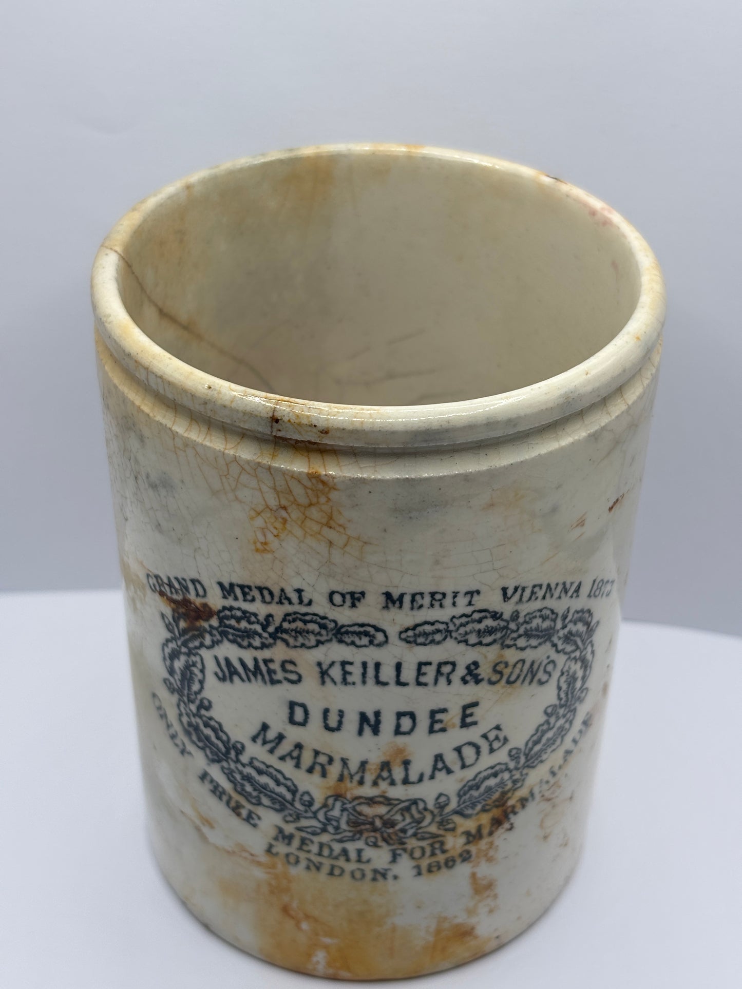 Old 2lb James Keiller Dundee marmalade jar. Damaged