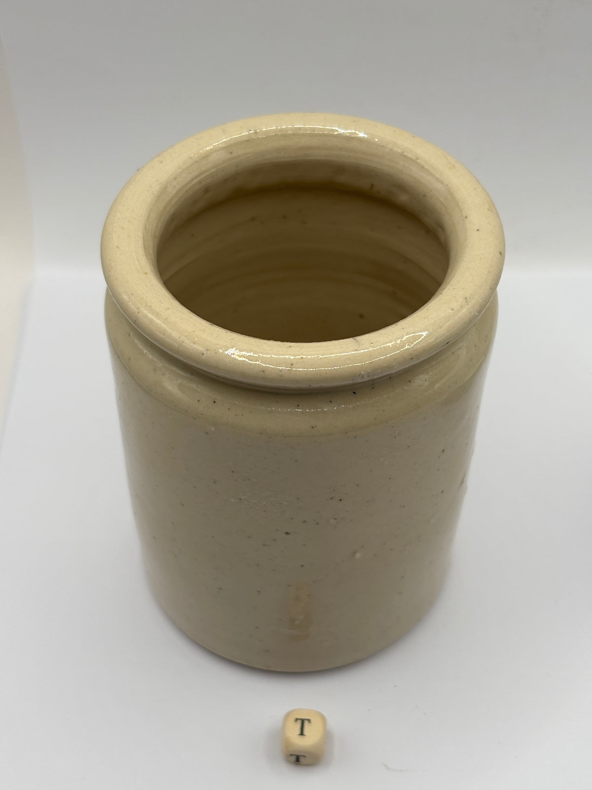 Old 1lb rolled top stoneware marmalade jar (T)