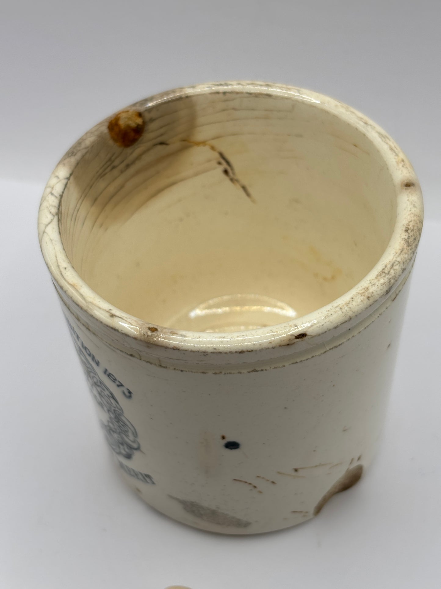 Old rare 1lb John Moirs marmalade jar, pure orange marmalade. Chipped (F)