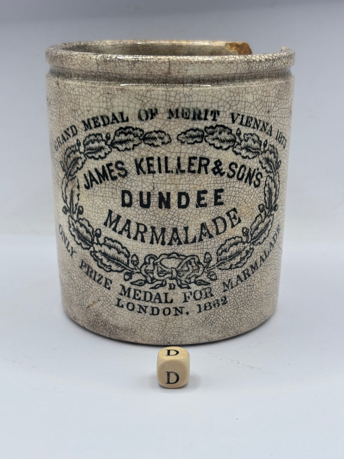 Old 1lb stoneware marmalade pot, James Keiller Dundee marmalade (D) damaged