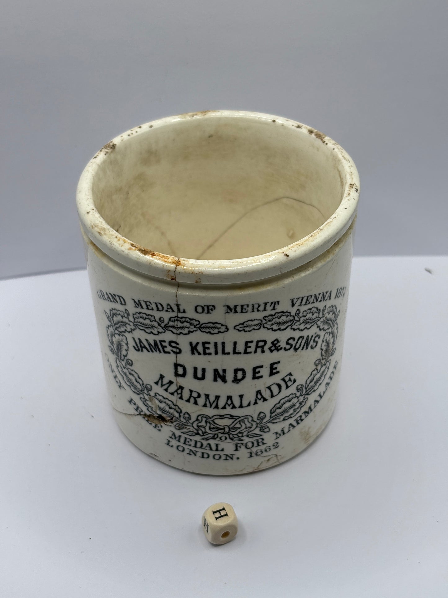1lb James Keiller dundee marmalade jar, damaged (H)