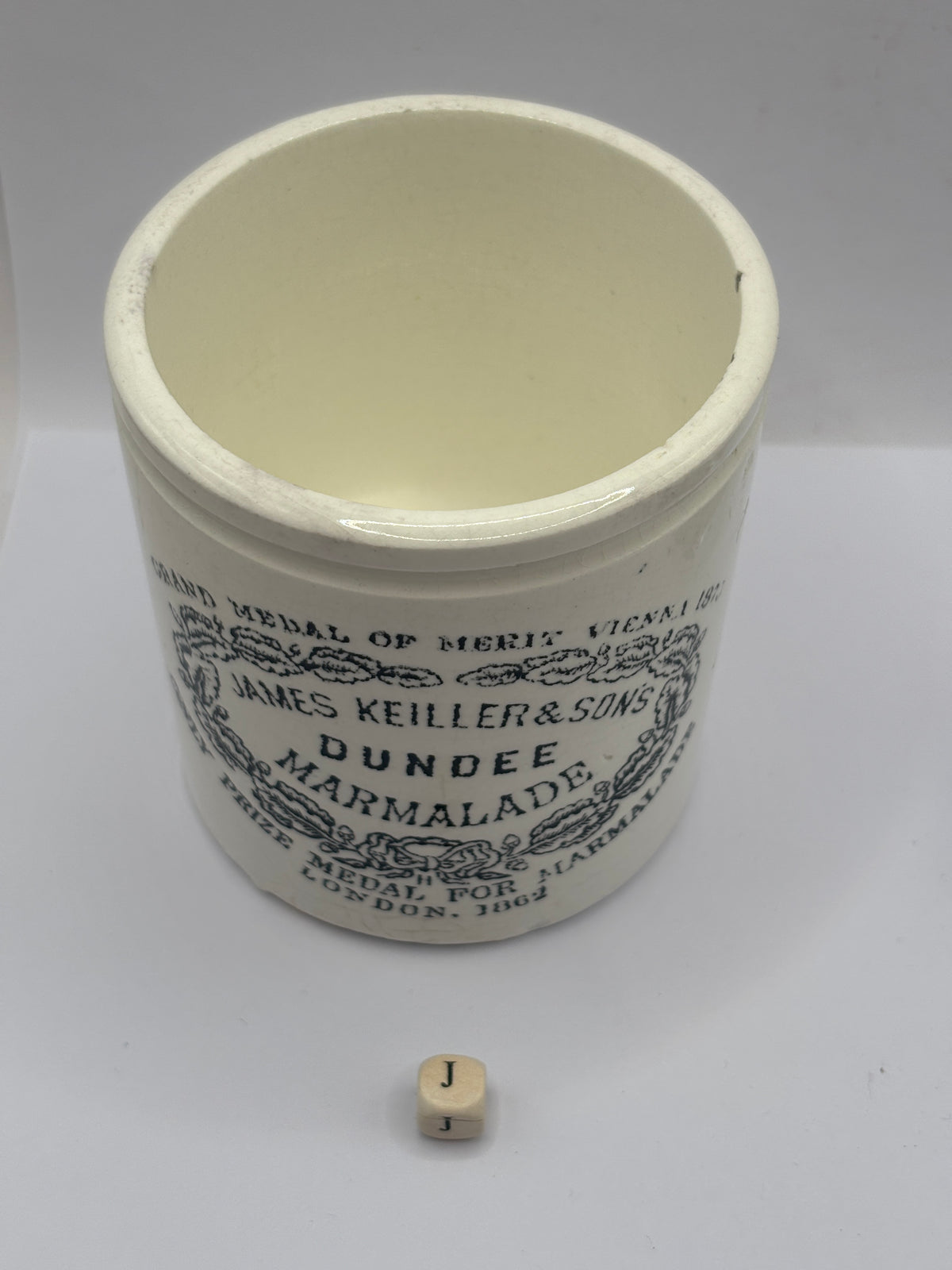 Old 1lb stoneware marmalade pot, James Keiller Dundee marmalade (J)