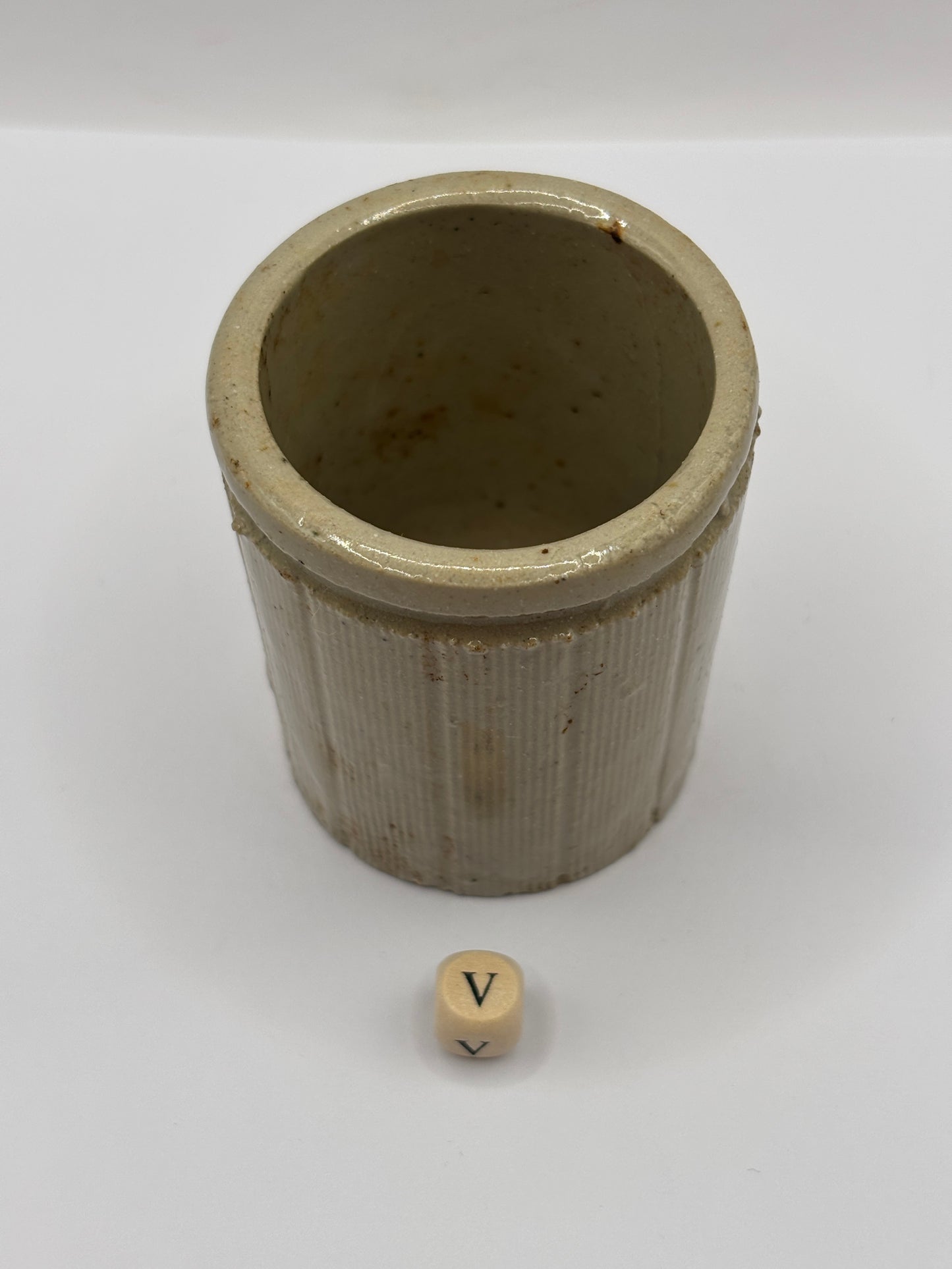 Old mini ribbed stoneware jam pot (v)